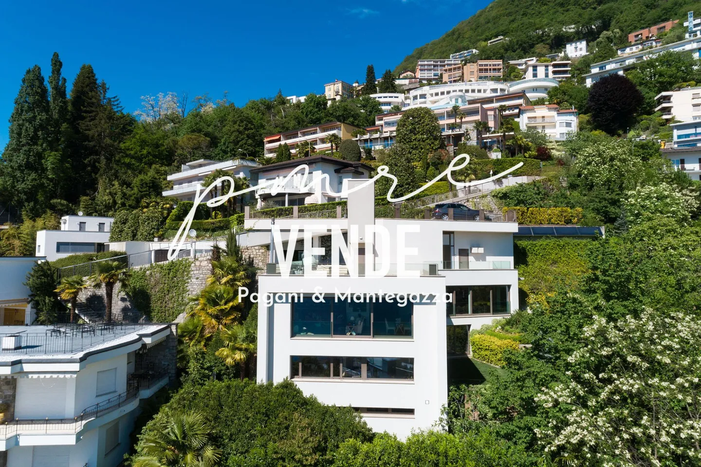 VILLA PRESTIGIOSA A LUGANO RUVIGLIANA CON ECCITANTE VISTA SUL LAGO - Foto 23 di 27
