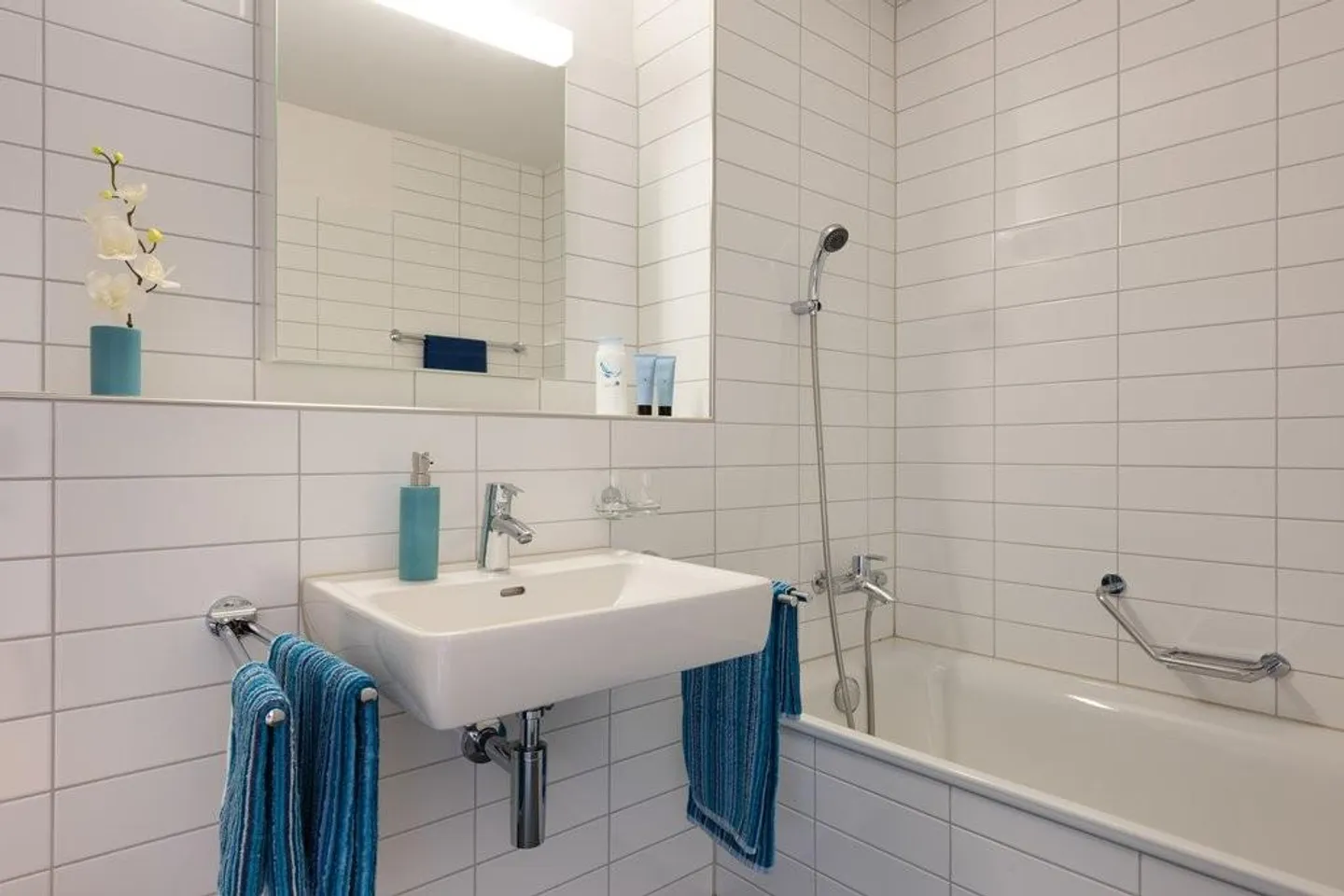 Moderne 3.5 Zimmerwohnung im Herzen von Galgenen - Foto 4 von 7