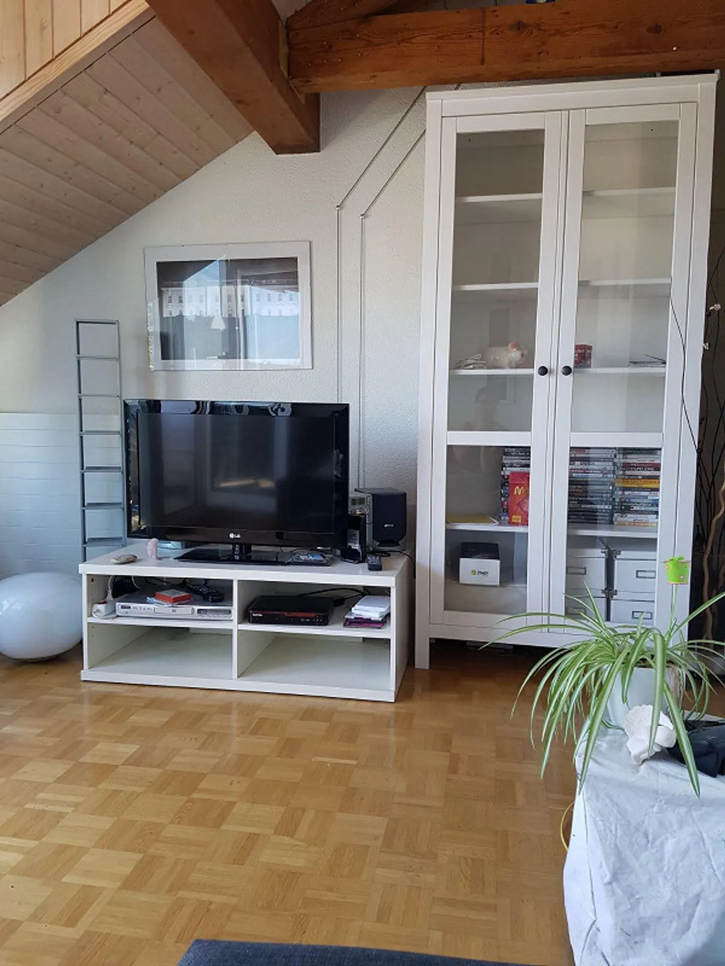 piccolo appartamento accogliente 2 1/2 in soffitta a Bümpliz - Foto 15 di 15