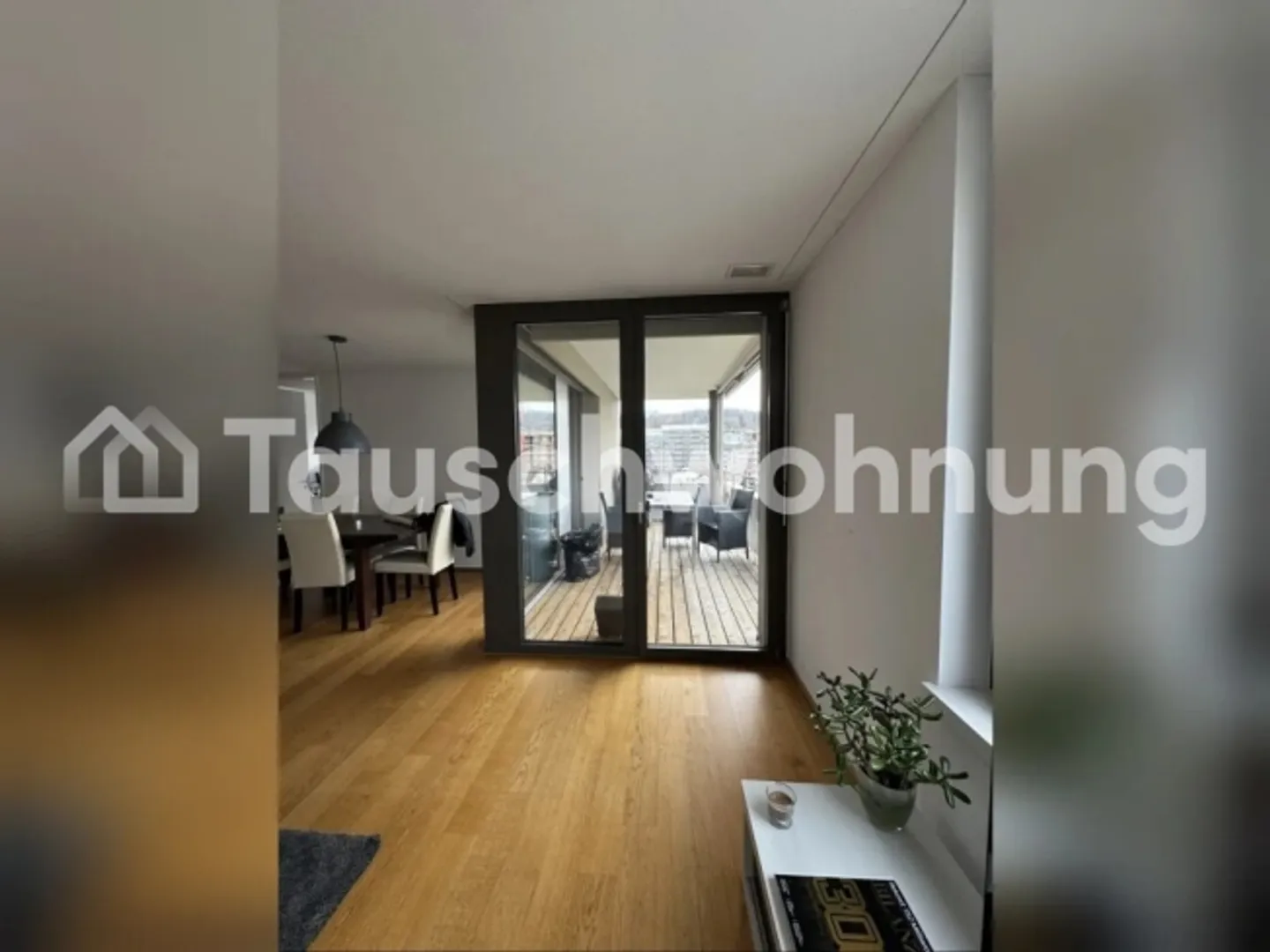Bright and modern 4.5-room apartment near Stettbach train station - Photo 5 of 11