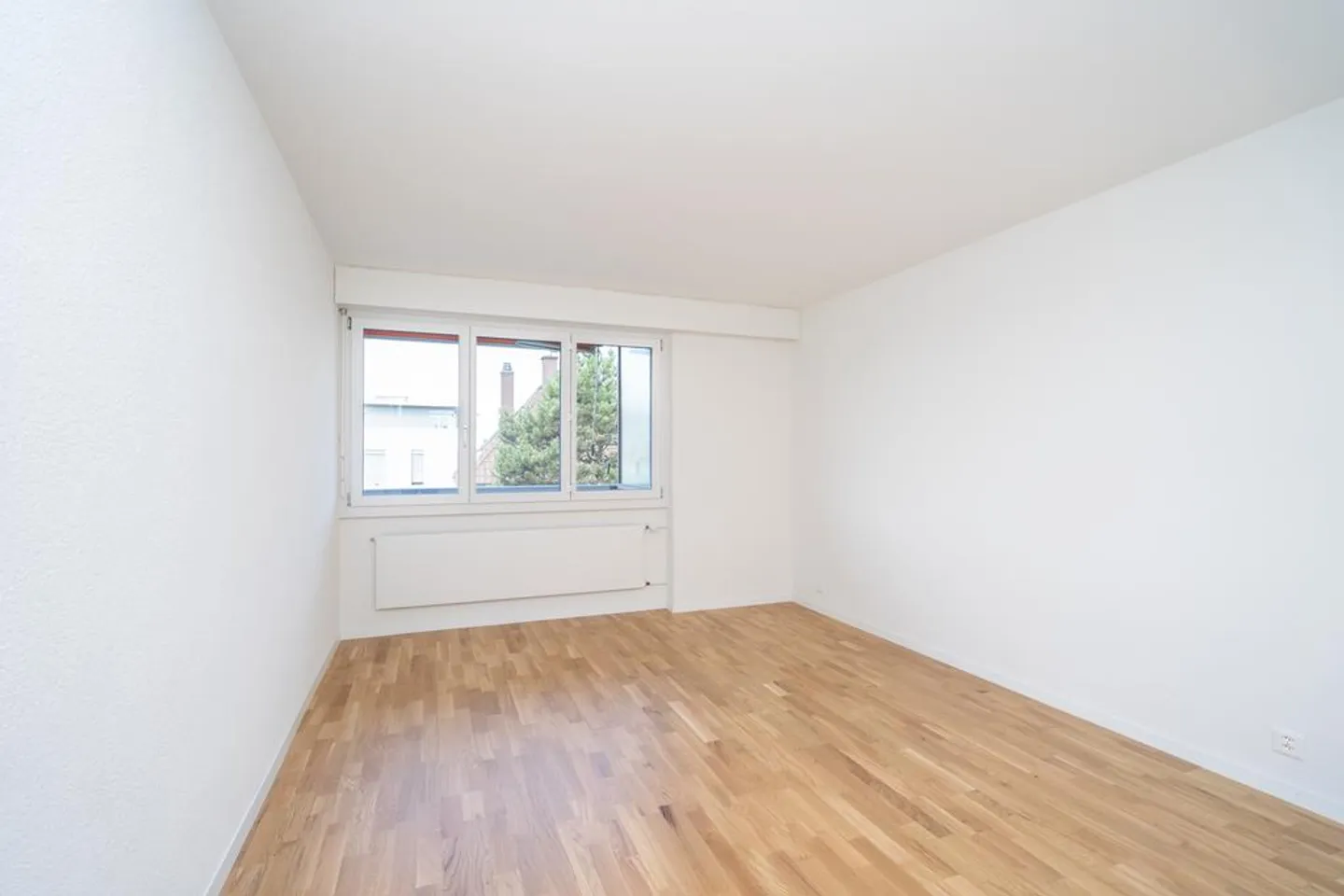 Appartement moderne 2 pièces avec balcon ensoleillé - Photo 7 sur 7