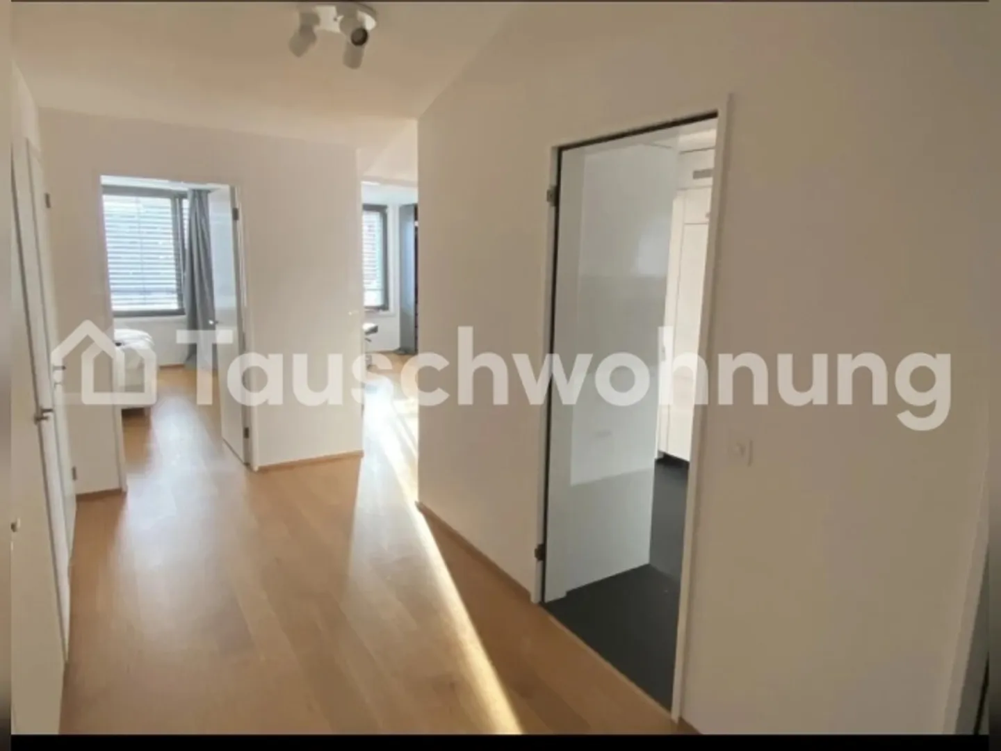 Bright and modern 4.5-room apartment near Stettbach train station - Photo 8 of 11