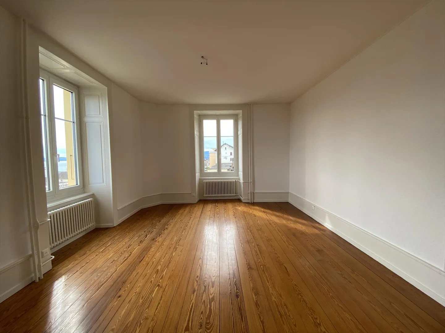 4.5 Room Apartment - Photo 5 of 8