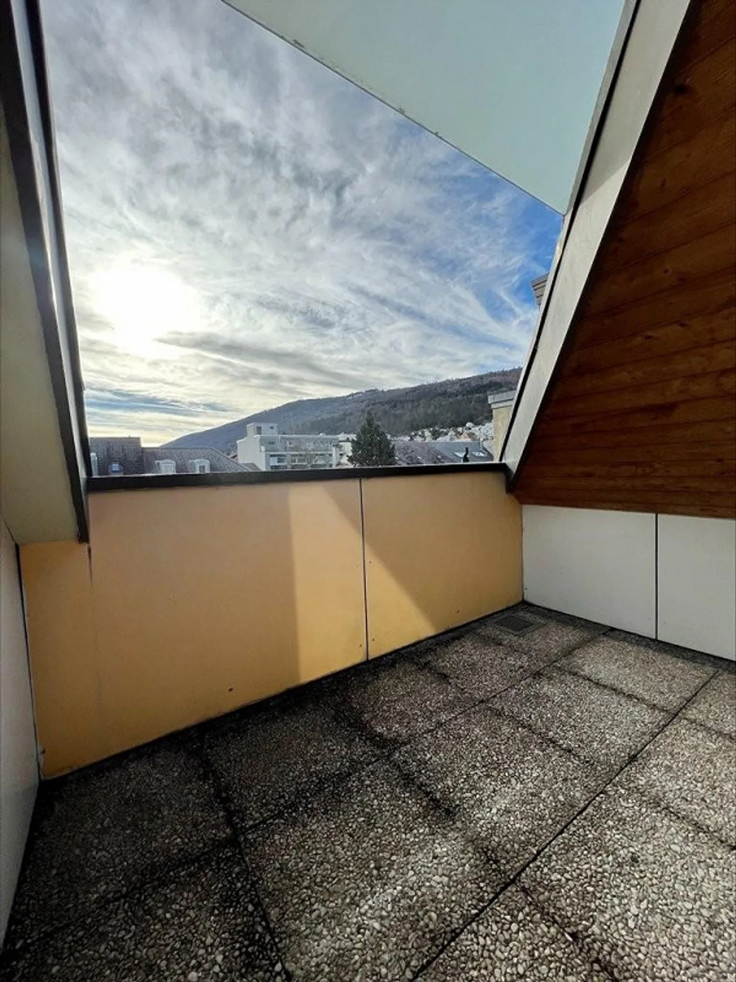 Affordable Studio Apartment in the Center of Biel - Photo 6 of 6