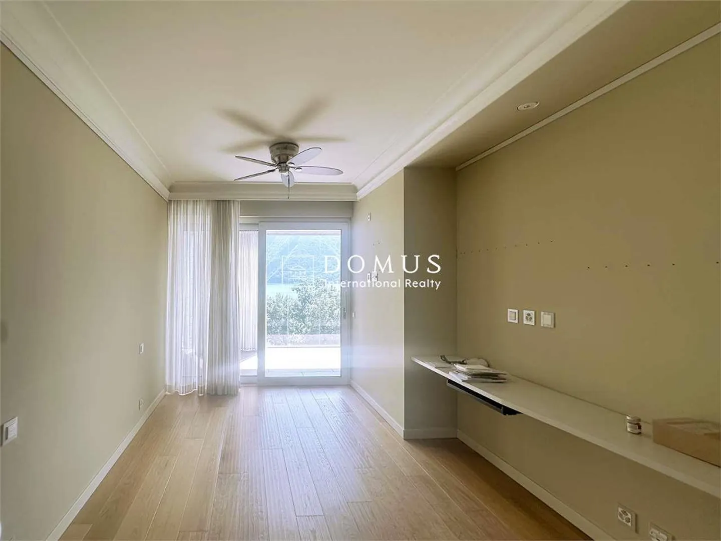 Appartamento di Lusso con Vista Lago - Foto 8 di 13