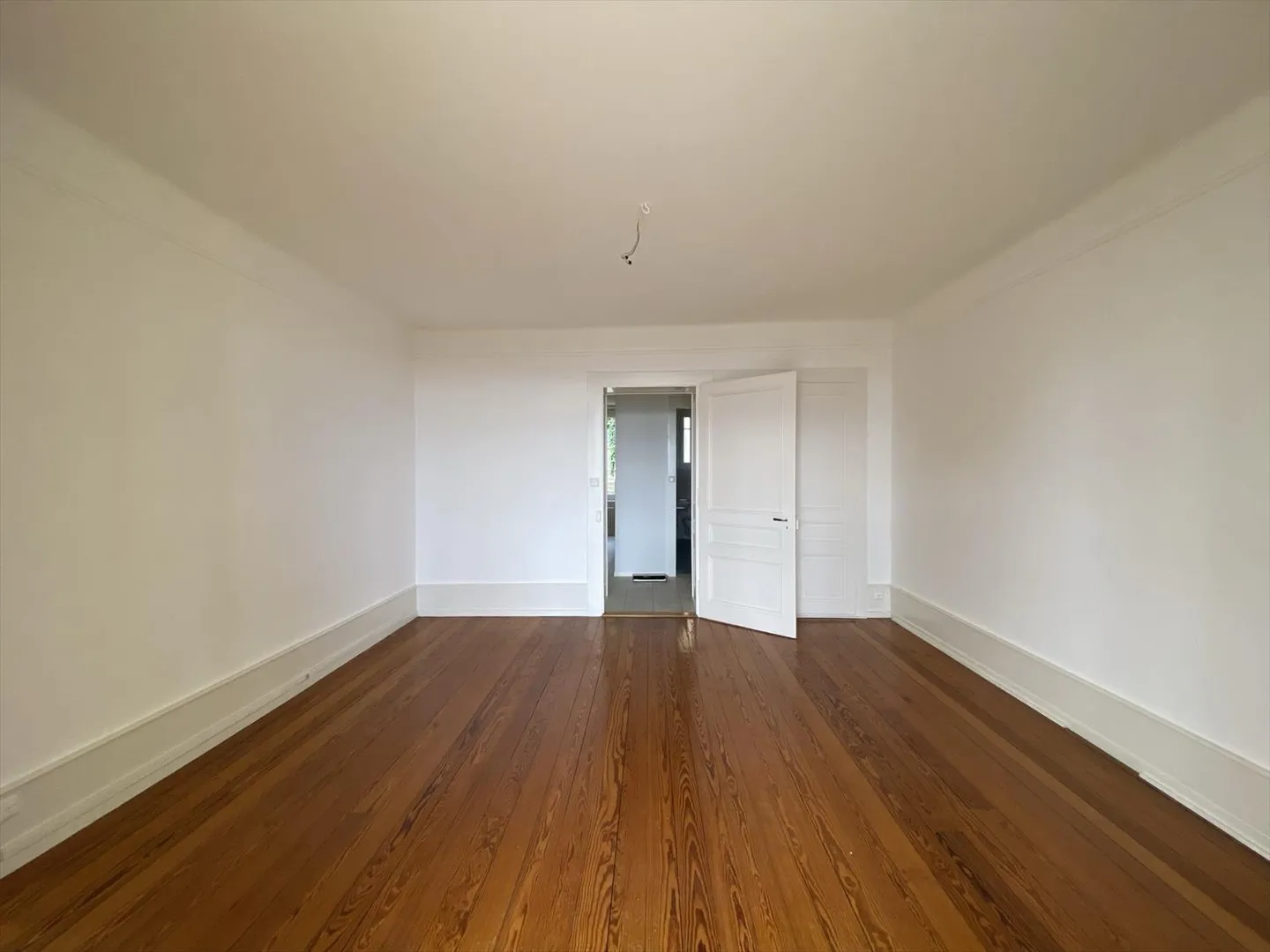4.5 Room Apartment - Photo 8 of 8