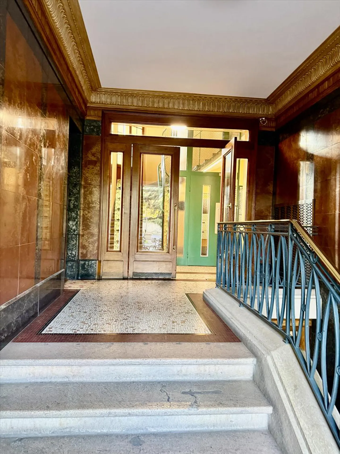 8-Zimmer-Wohnung - Foto 4 von 4