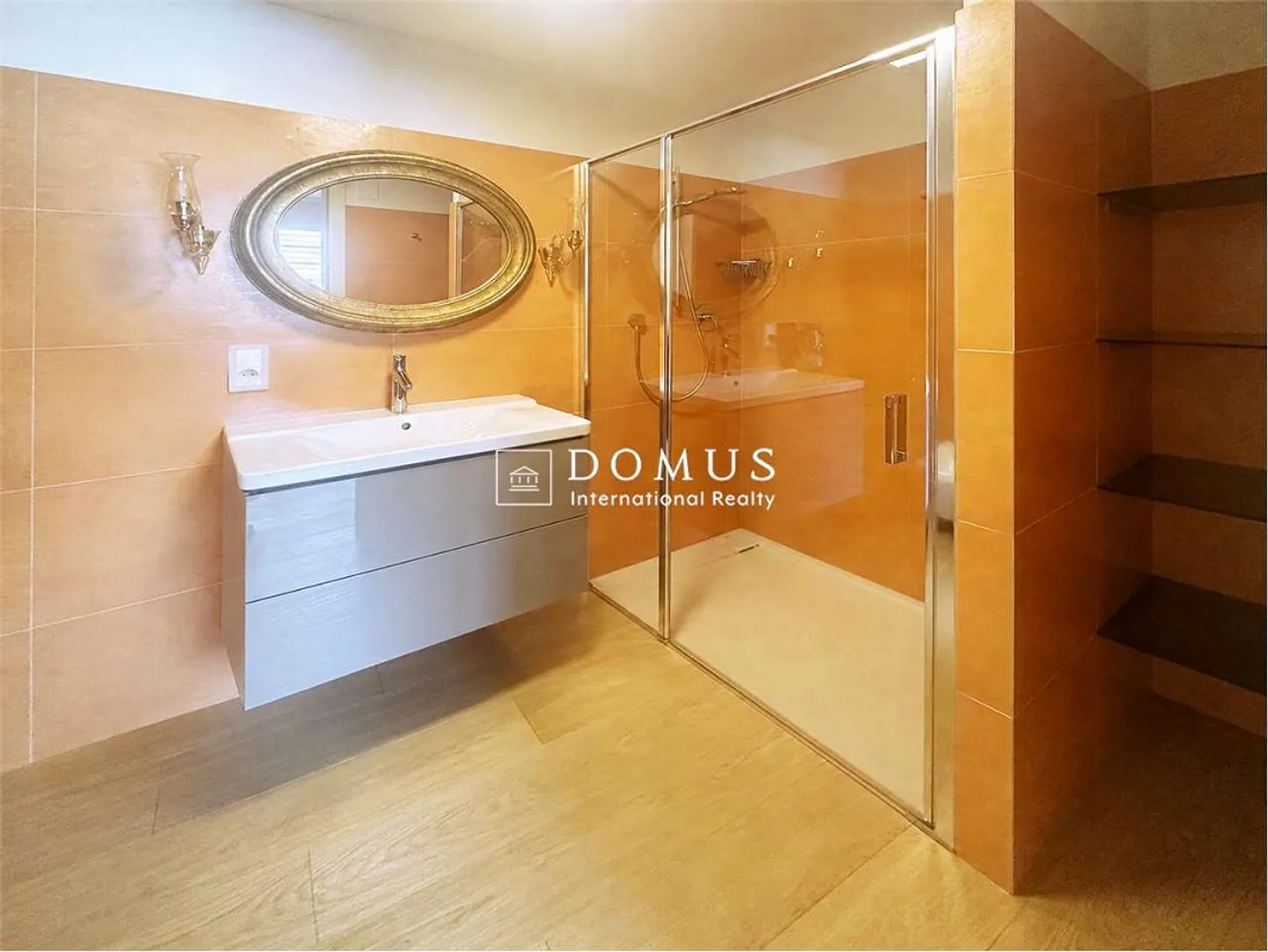 Appartamento di Lusso con Vista Lago - Foto 12 di 13