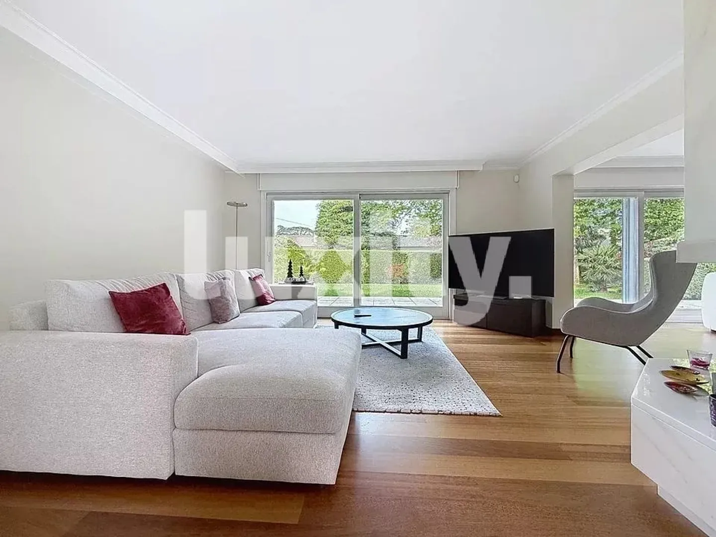 Stupenda casa con grande giardino a Versoix - Foto 2 di 5