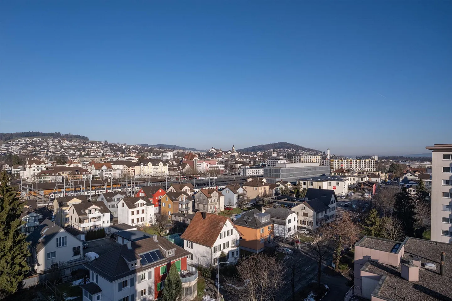 3-room apartment - near the train station with a wide view - Photo 8 of 11