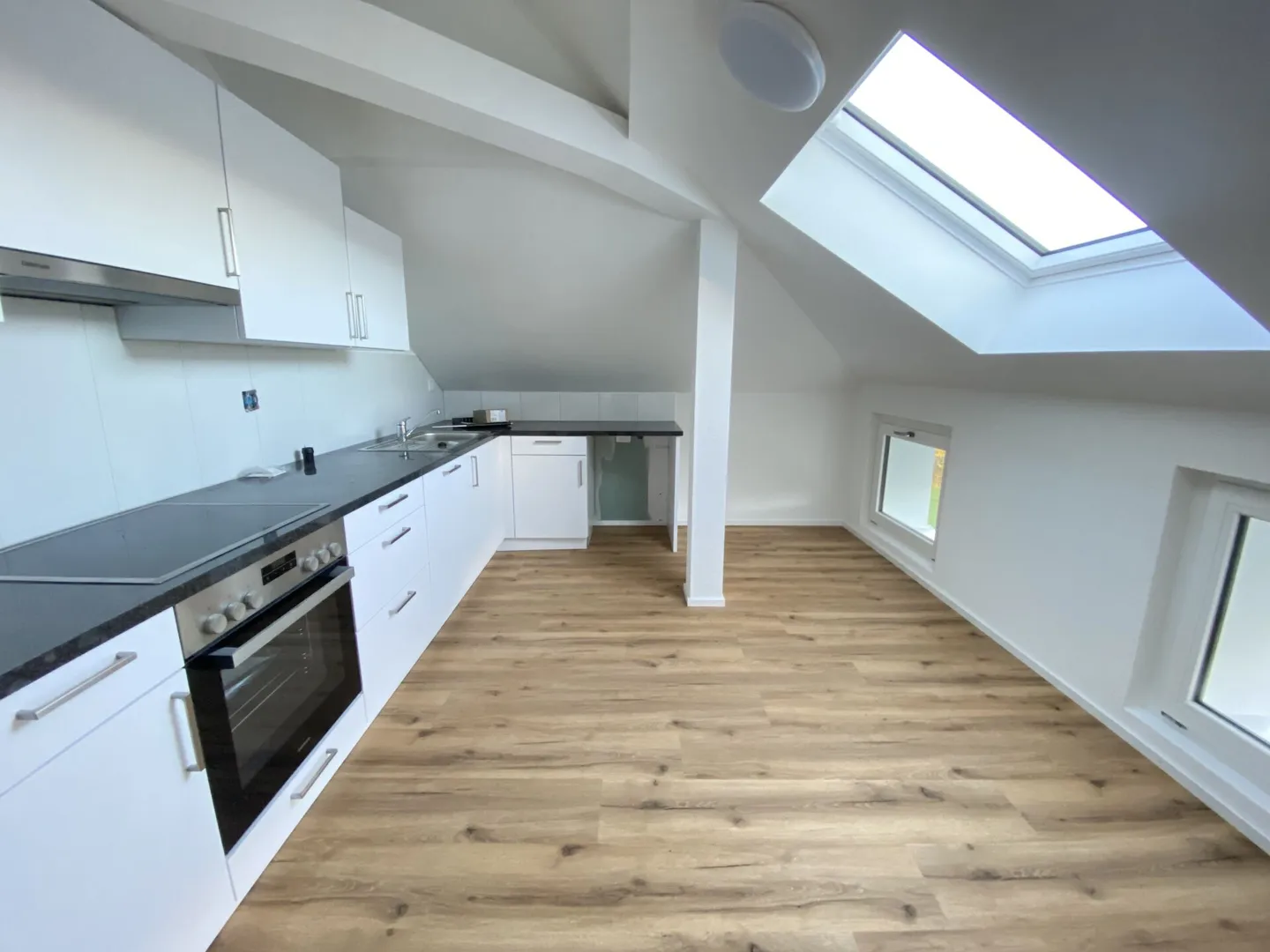 Appartement 4.5 pièces avec vue sur la verdure - Photo 2 sur 12