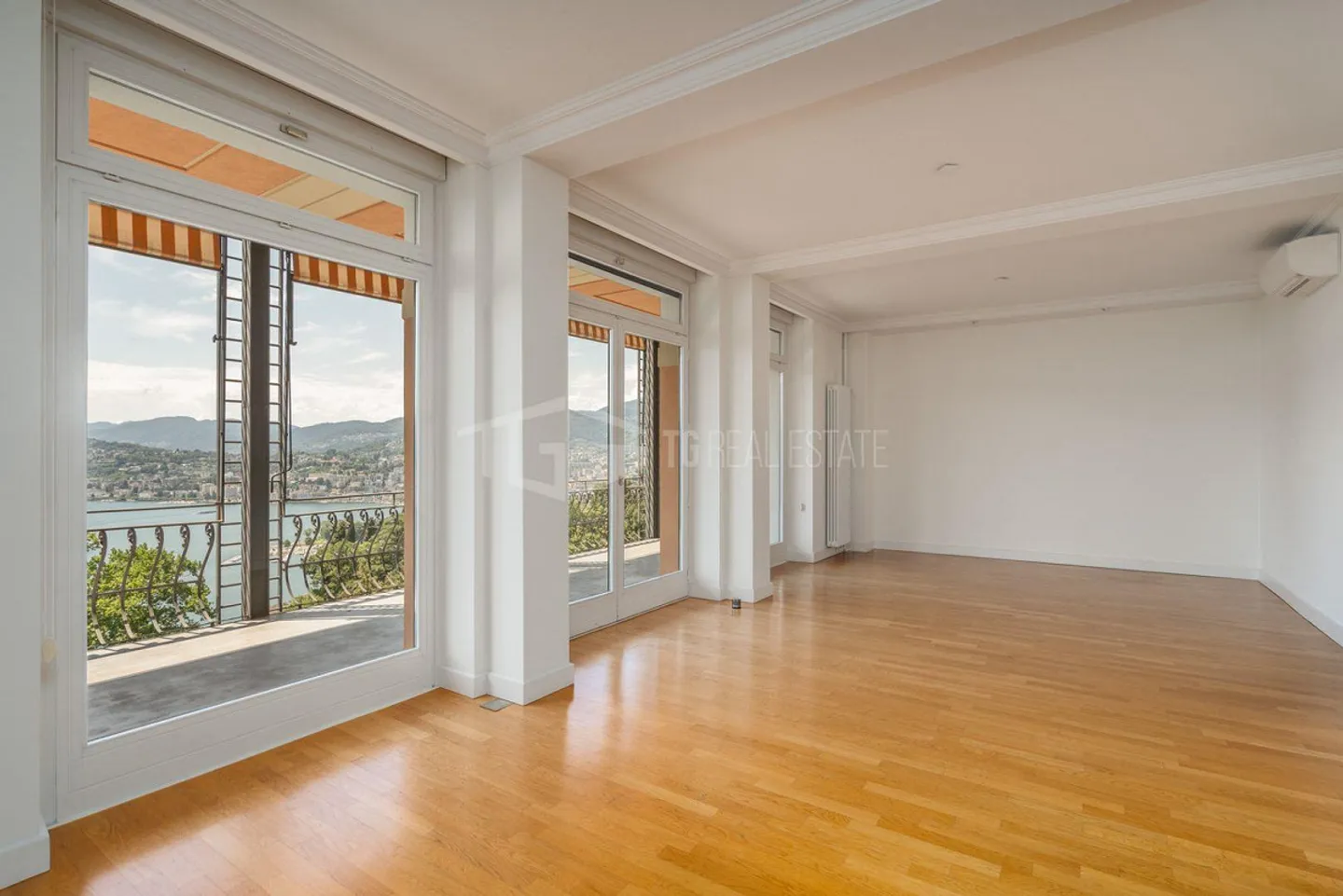 Elegante Wohnung mit Seesicht - Foto 7 von 14
