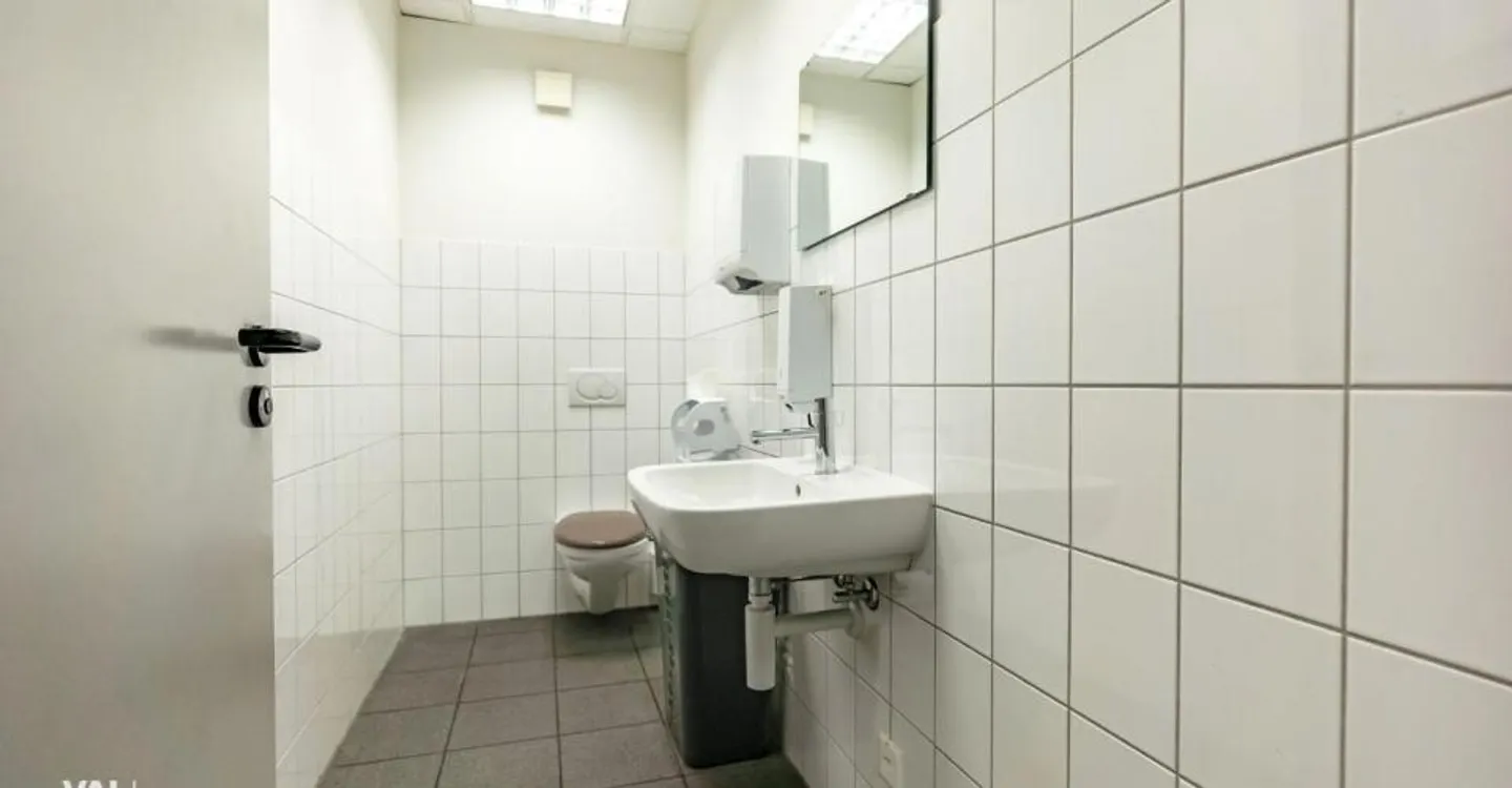 Modern Commercial Space in Dreispitz - Photo 8 of 11