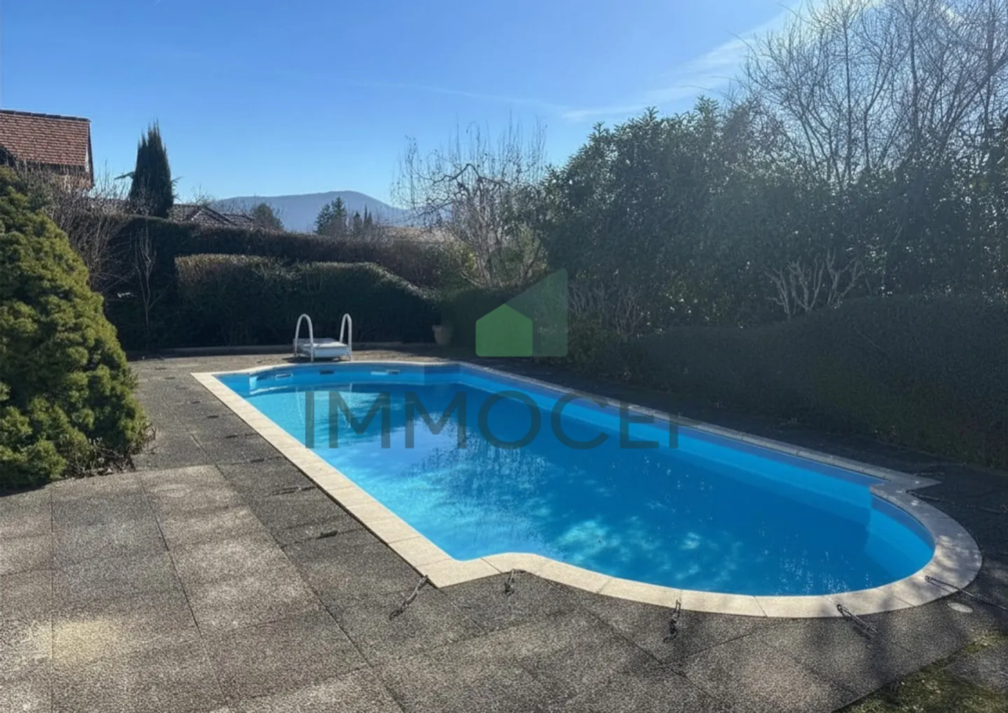 Rare individual house of 200 m2 living space in Cologny - Photo 3 of 11