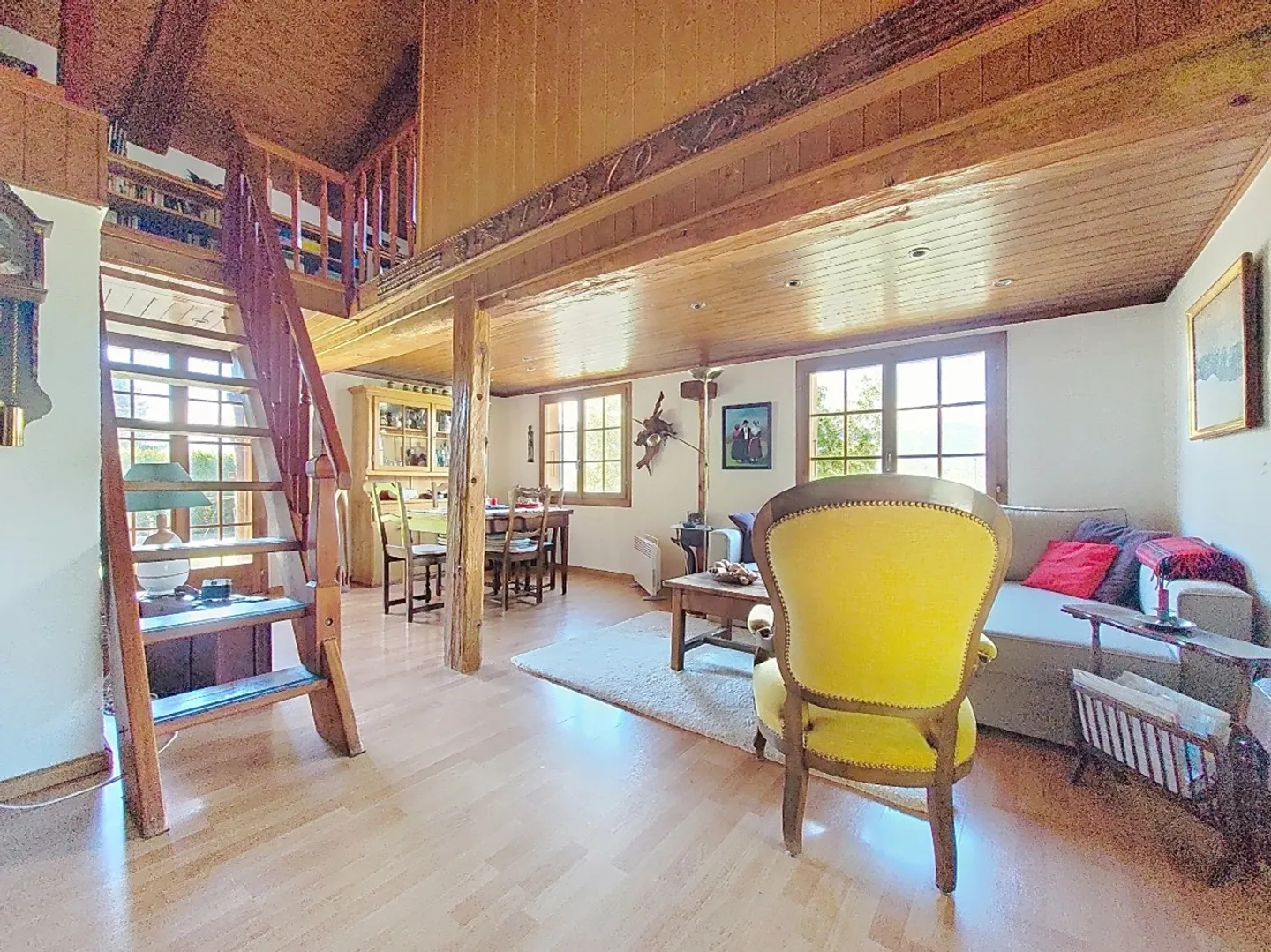 Chalet Charmant à Daillet - Photo 2 sur 22