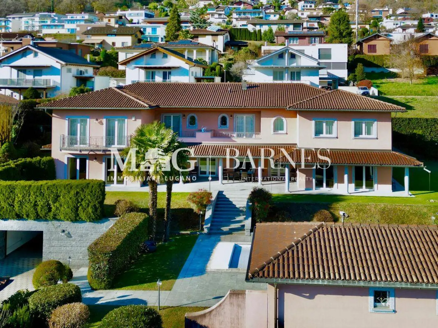 Lugano, Manno: HERRENHAUS, elegant mit Pool und Abhängigkeit - Foto 1 von 30