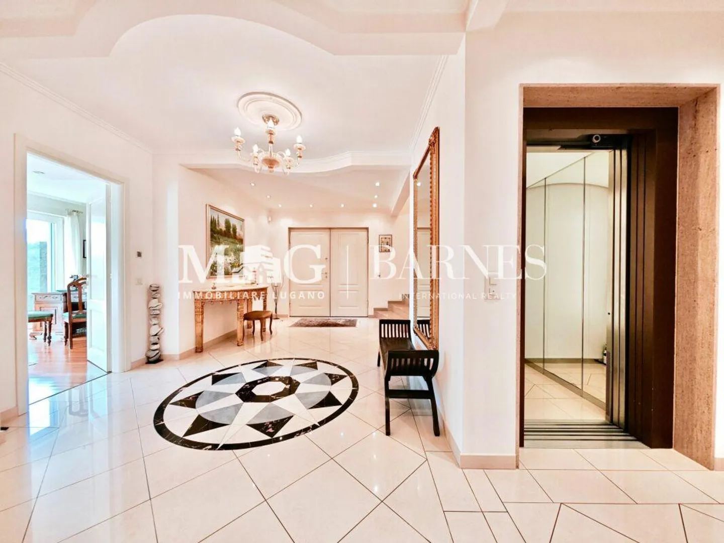 Lugano, Manno: HERRENHAUS, elegant mit Pool und Abhängigkeit - Foto 4 von 30