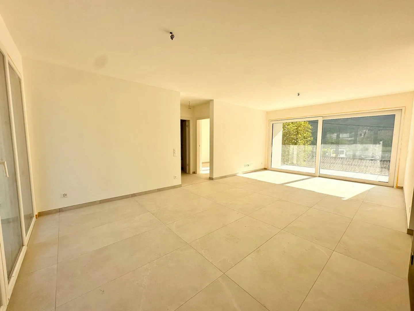 New Residential Project in Avegno: Natural Elegance in the Valley... - Photo 6 of 20