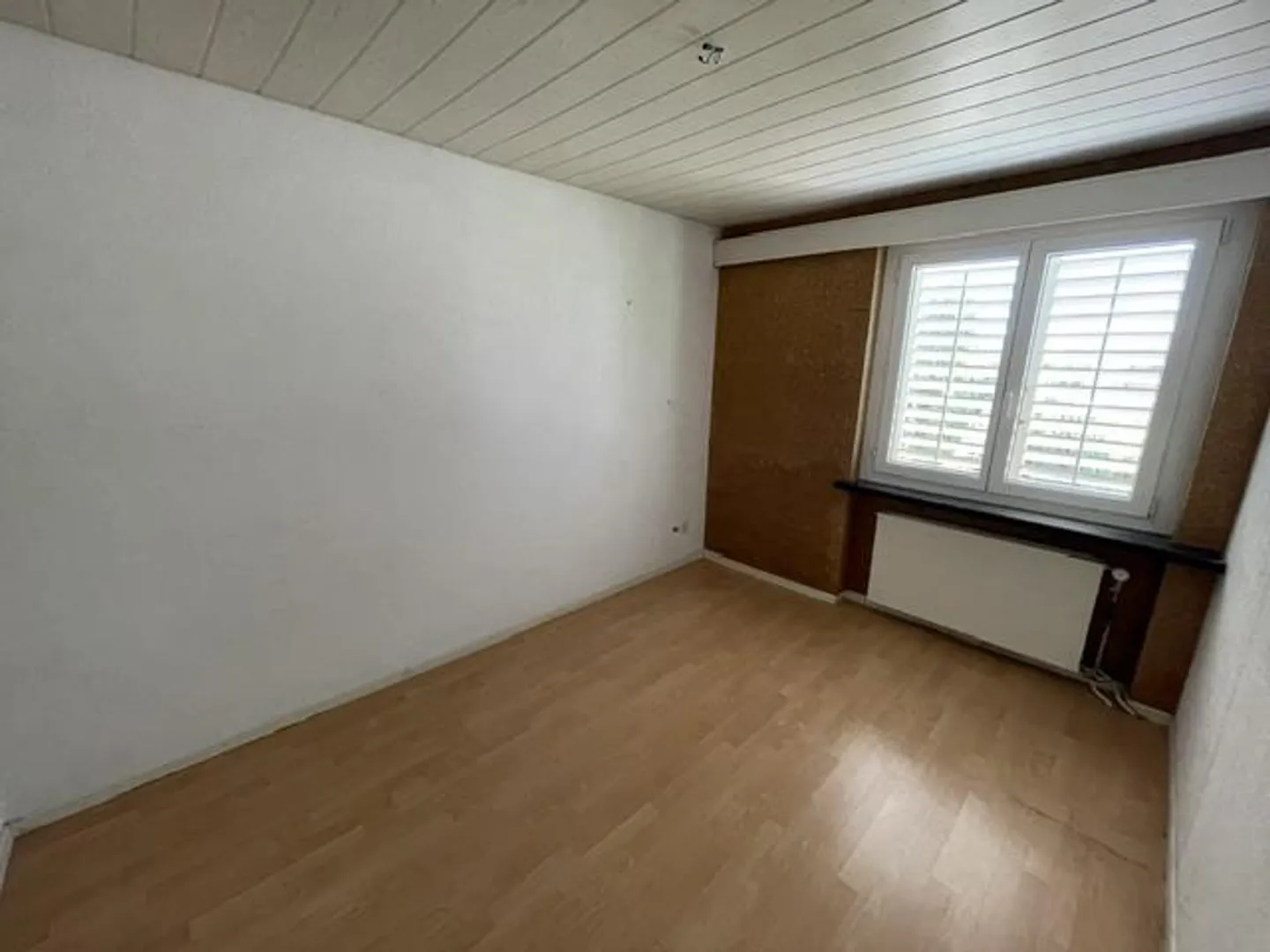 Charmantes Freistehendes Einfamilienhaus - Foto 9 von 26