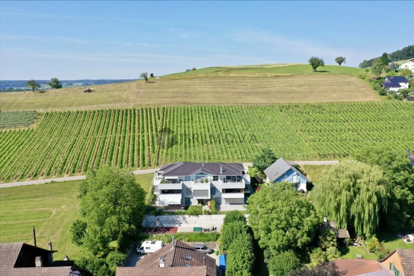 Privato. Soleggiato. Elegante. Dove design, tranquillità ed esclusività formano un'unità armoniosa. - Foto 10 di 10