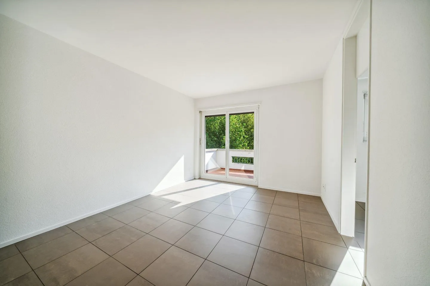 Charmant studio dans un quartier calme - Photo 4 sur 7