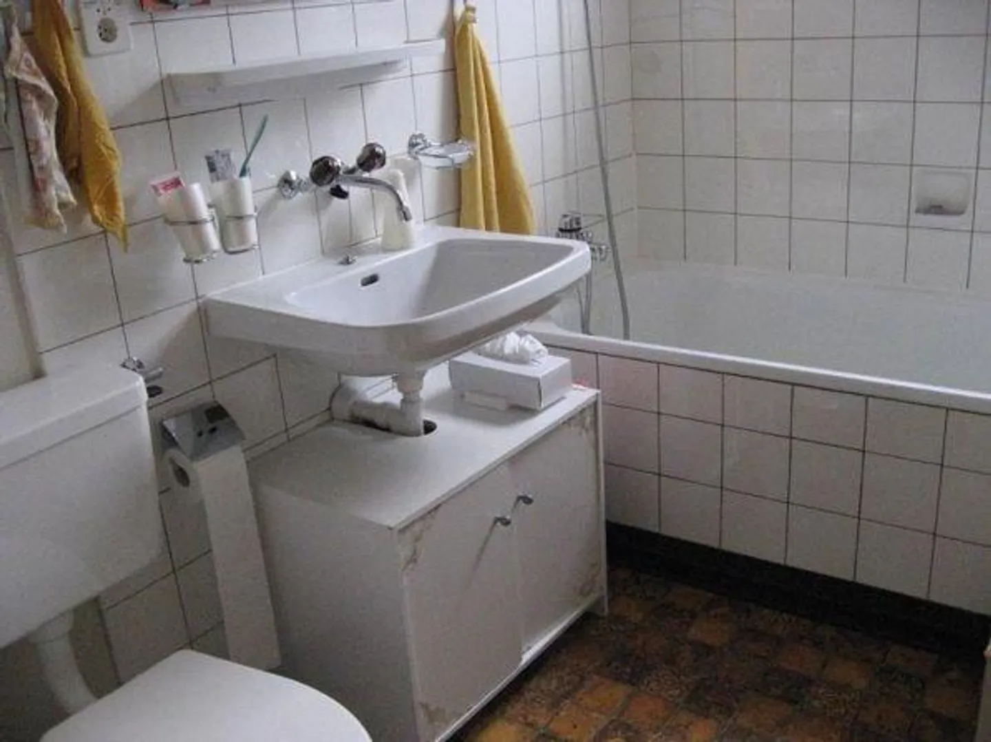 Preiswert: Ruhige 3-Zimmer-Wohnung in zentraler Lage - Foto 5 di 6