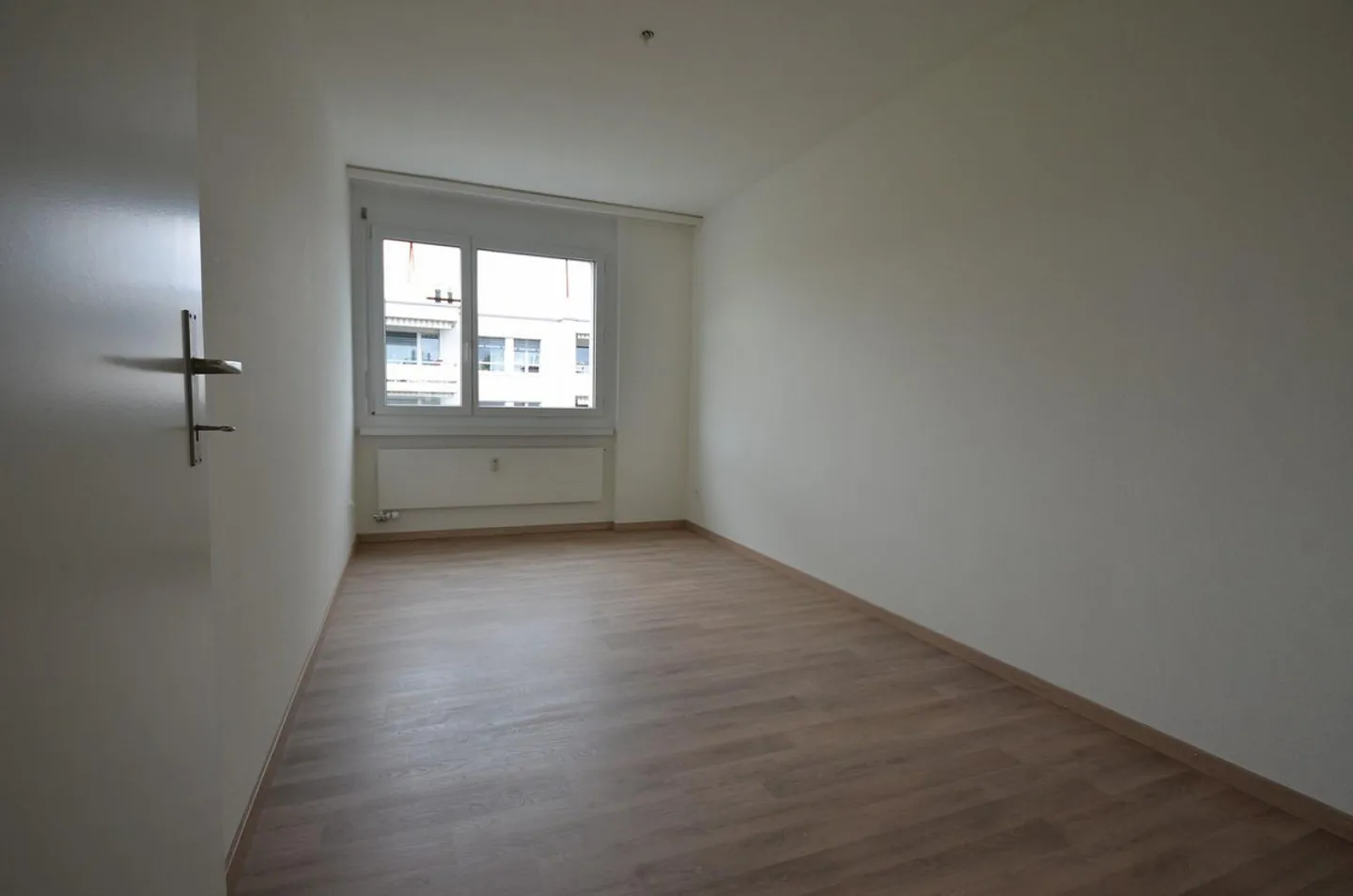 Appartamento 4.5 stanze appena ristrutturato a Wallisellen - Foto 5 di 8