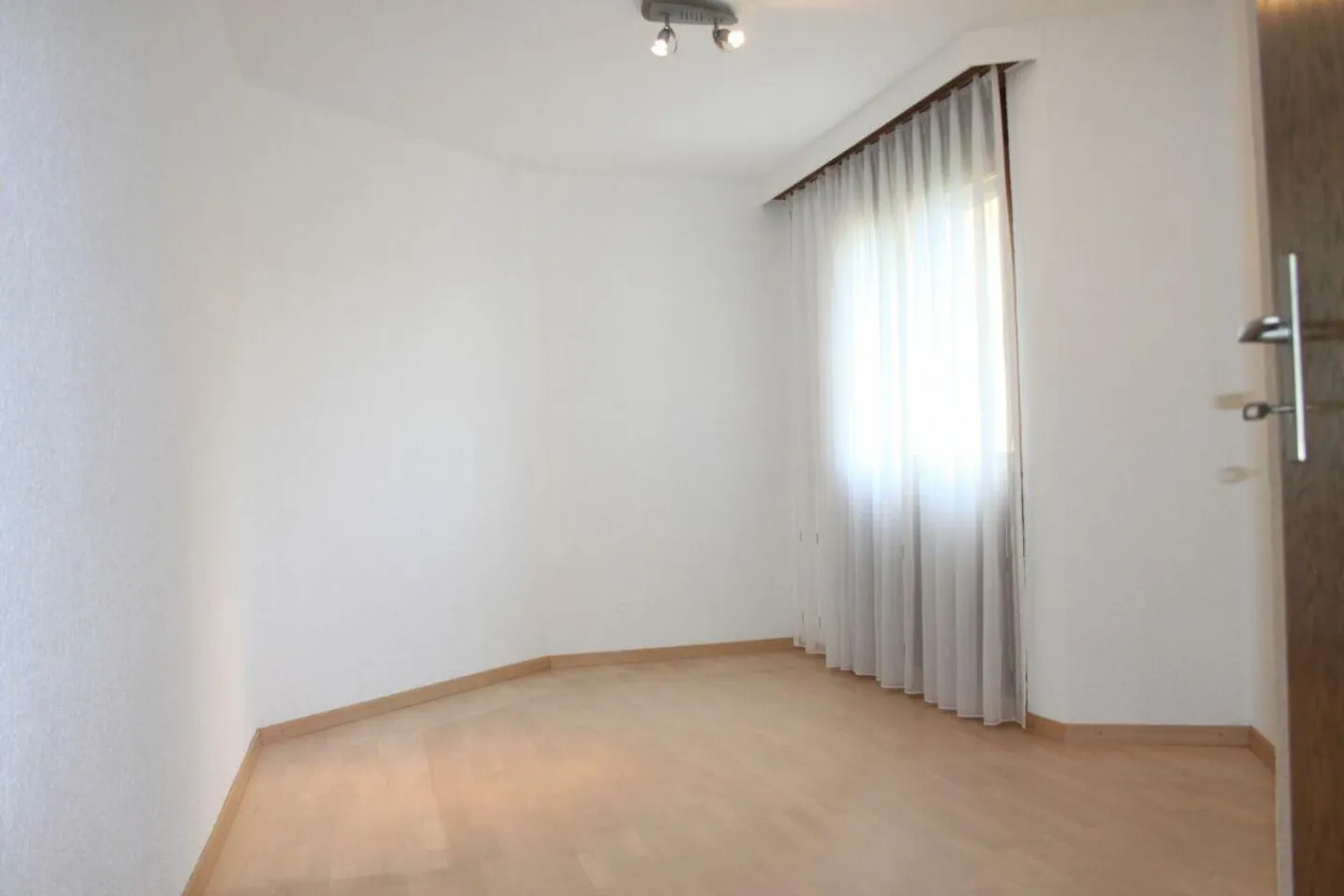 Geräumige Wohnung im Grünen - Foto 9 von 12