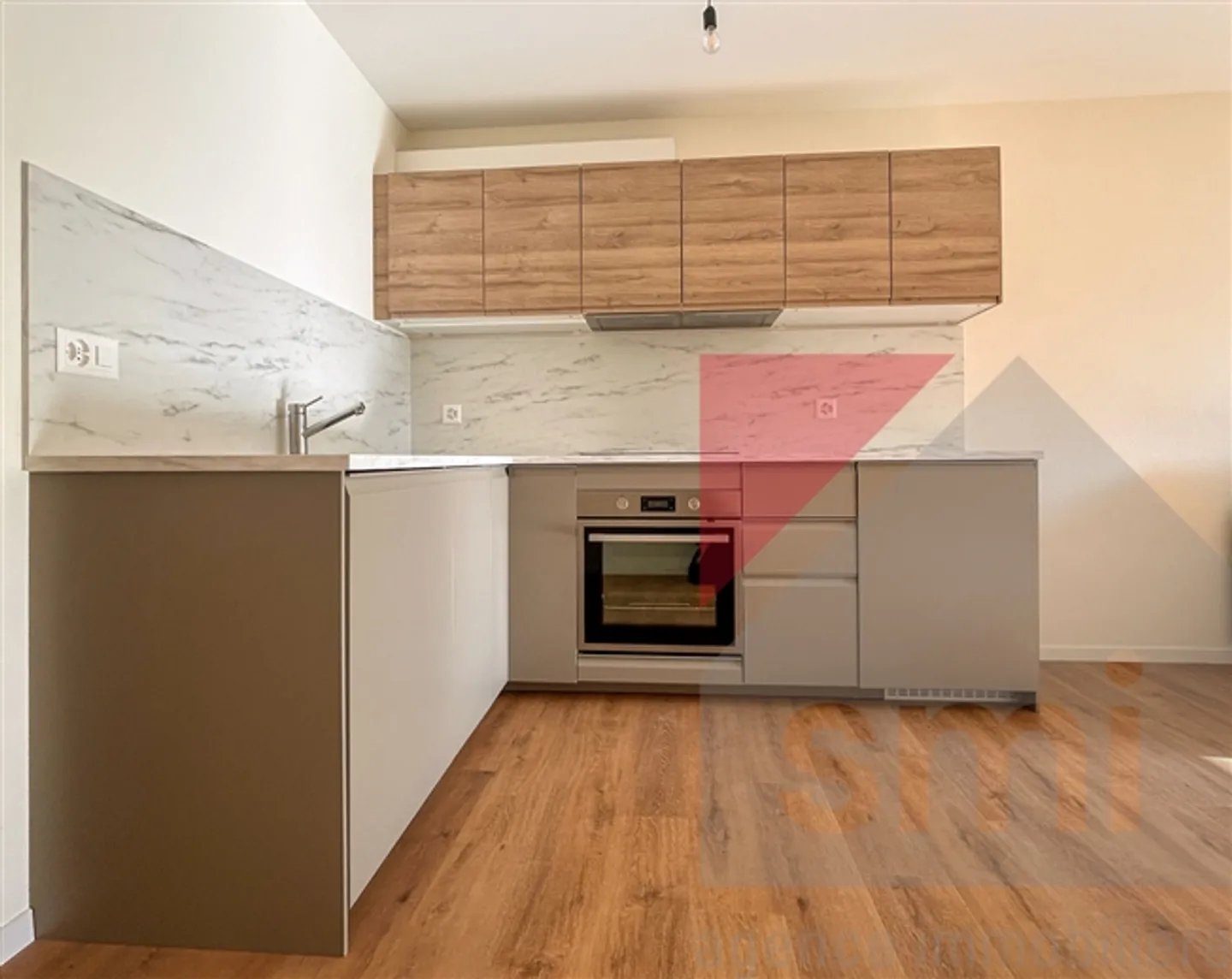 Affascinante monolocale completamente ristrutturato nel cuore di Gruyère - Foto 4 di 9