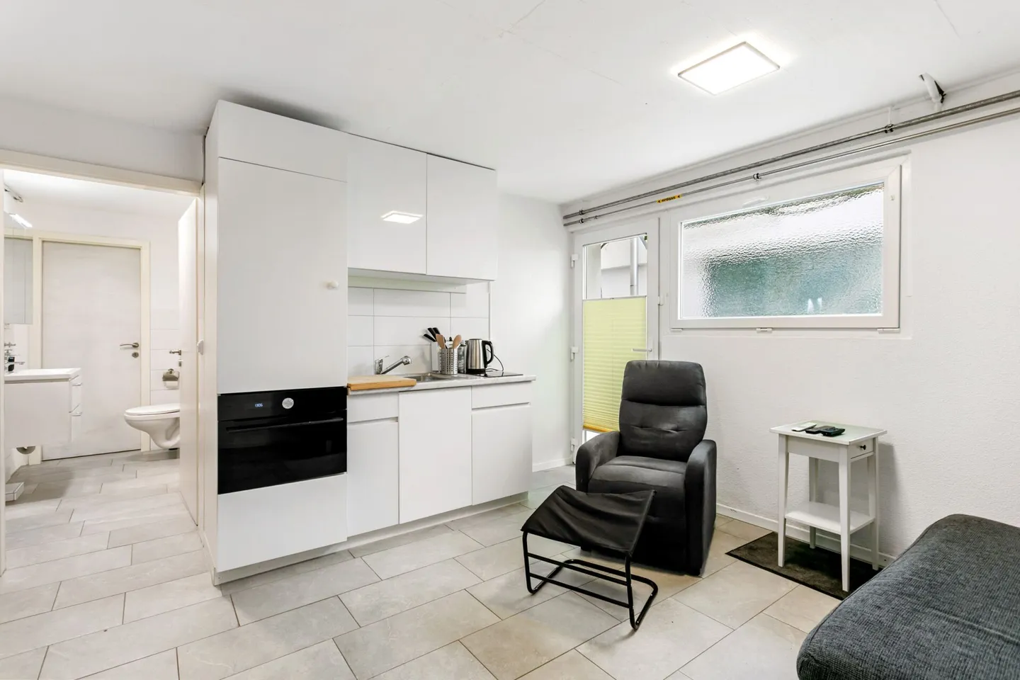 Modern Family Home with Lake View and Garden - Photo 24 of 31