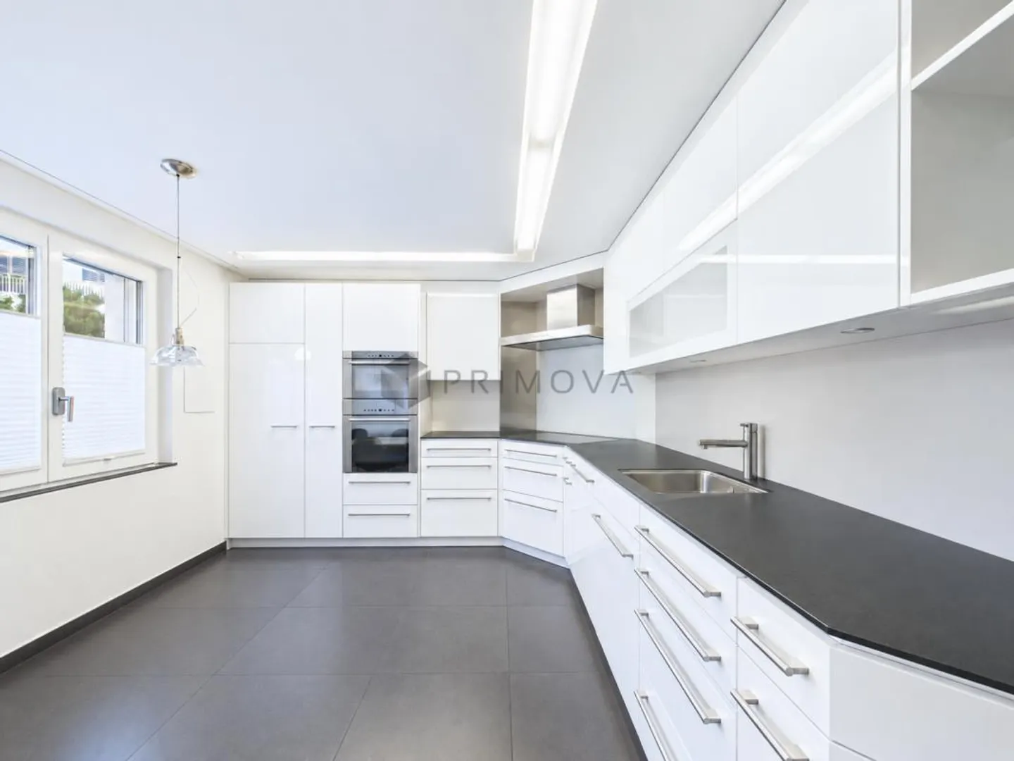 Maison jumelée de haute qualité avec un emplacement sud-ouest dégagé - Photo 5 sur 16
