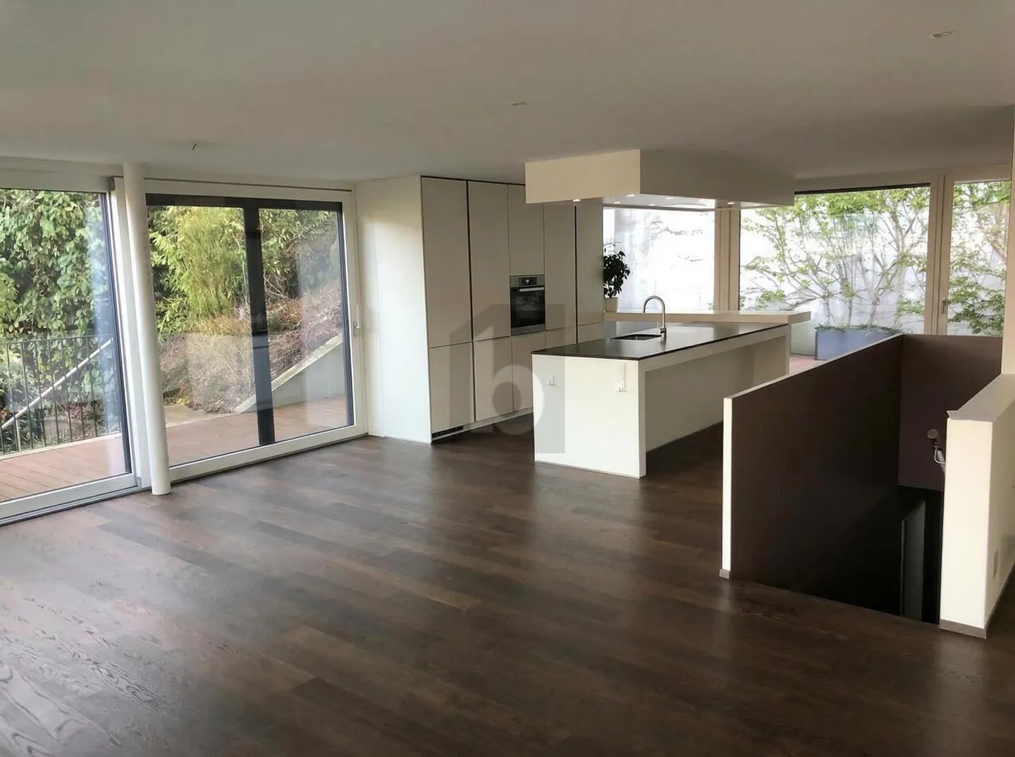 Geräumige Maisonette in Binningen - Foto 2 von 6