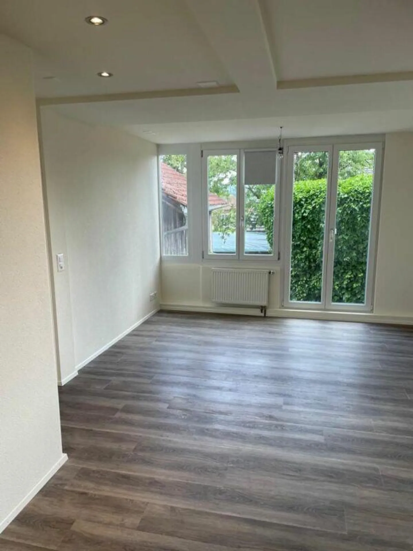 Appartement de 3,5 pièces au rez-de-chaussée rénové moderne - Photo 5 sur 15