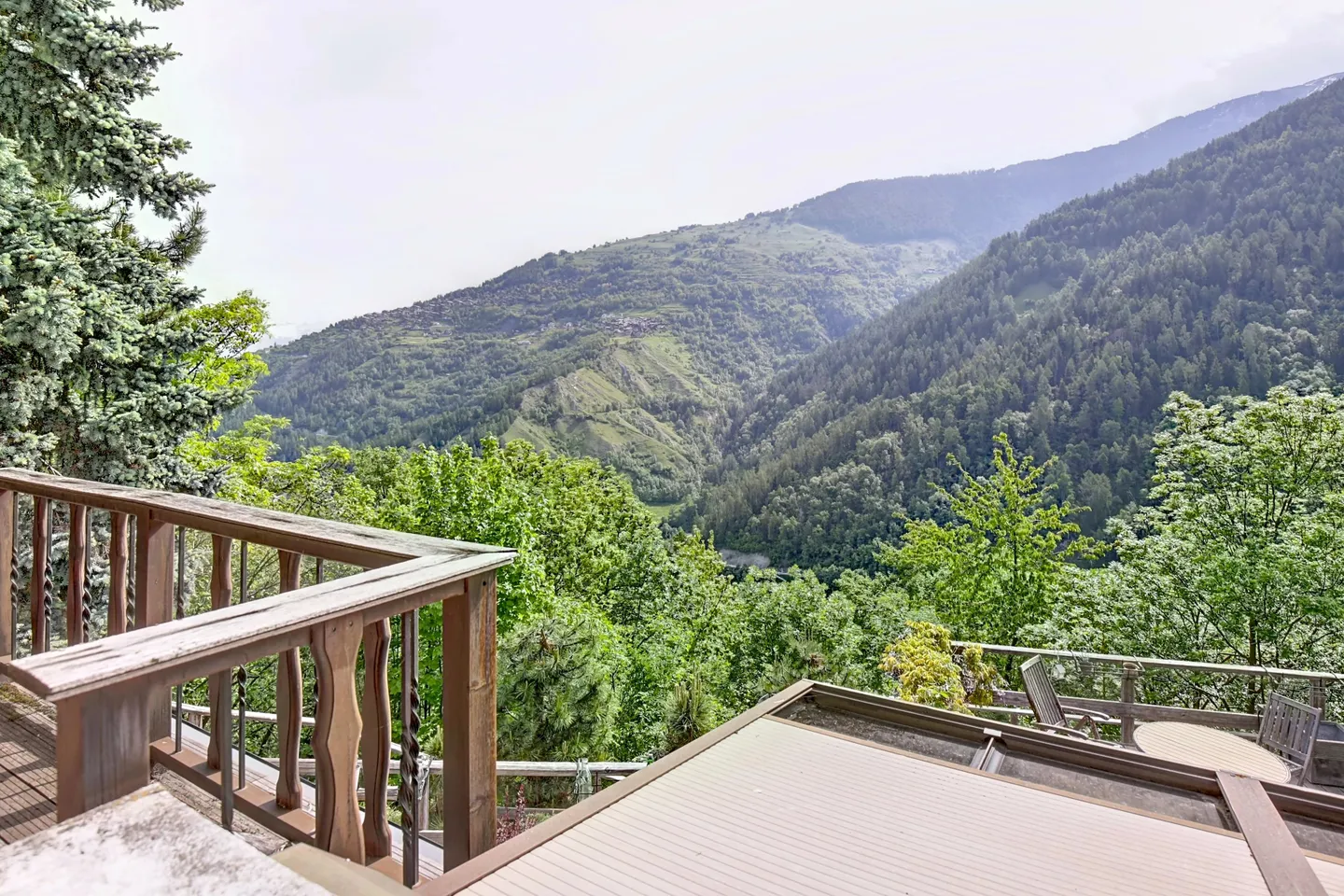 Charming Chalet with Mountain Views - Photo 28 of 29