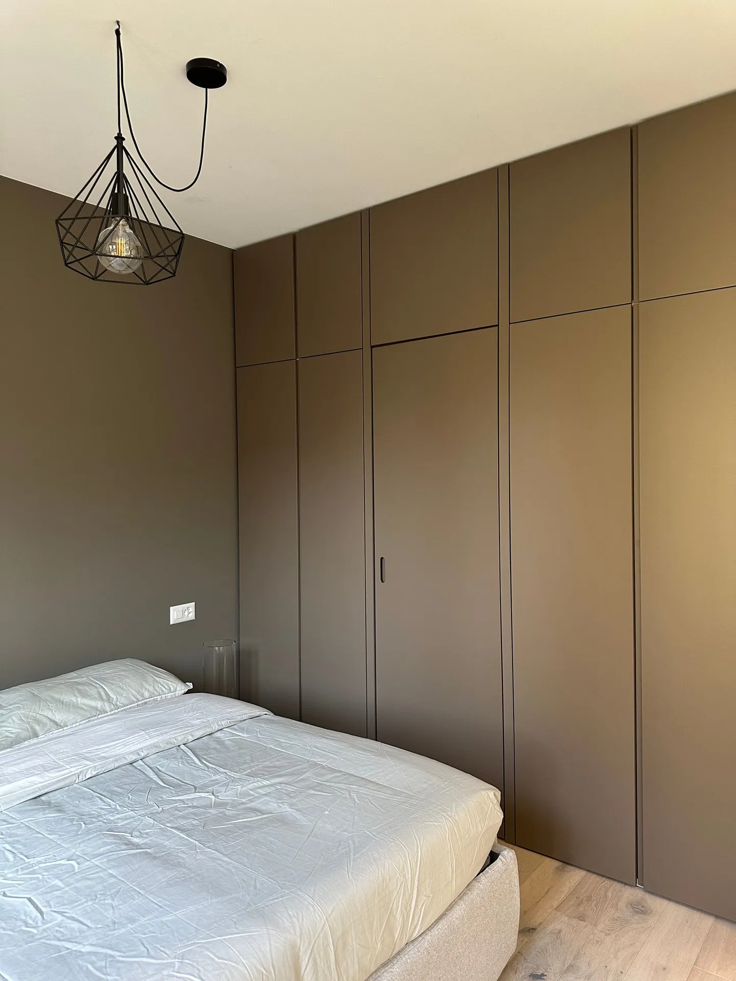 2,5 locali completamente arredati vicino al centro - Foto 3 di 11