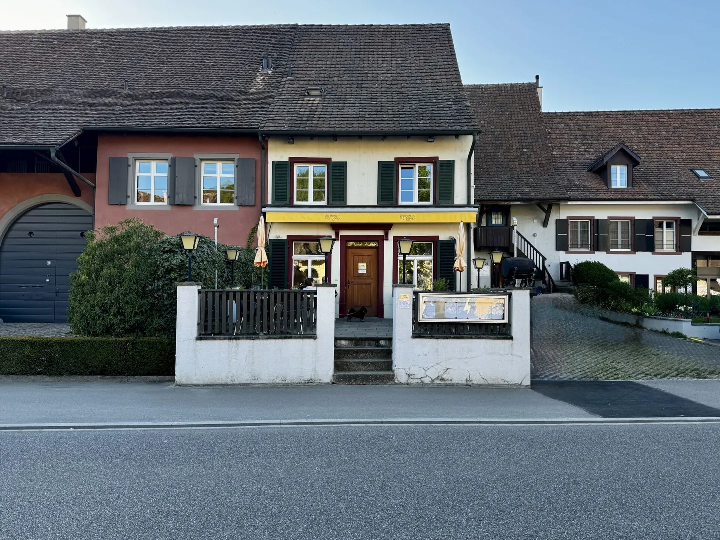 Restaurant charmant dans le centre historique de Muttenz - Photo 15 sur 15