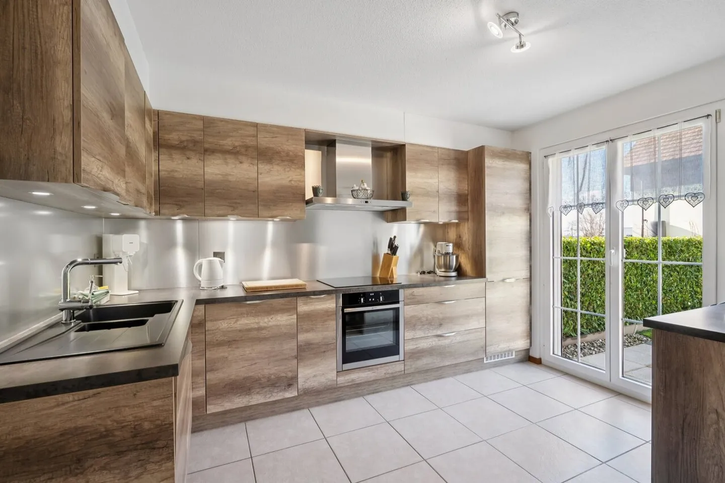 Magnificent and pleasant twin villa, 4.5 rooms - Photo 8 of 11