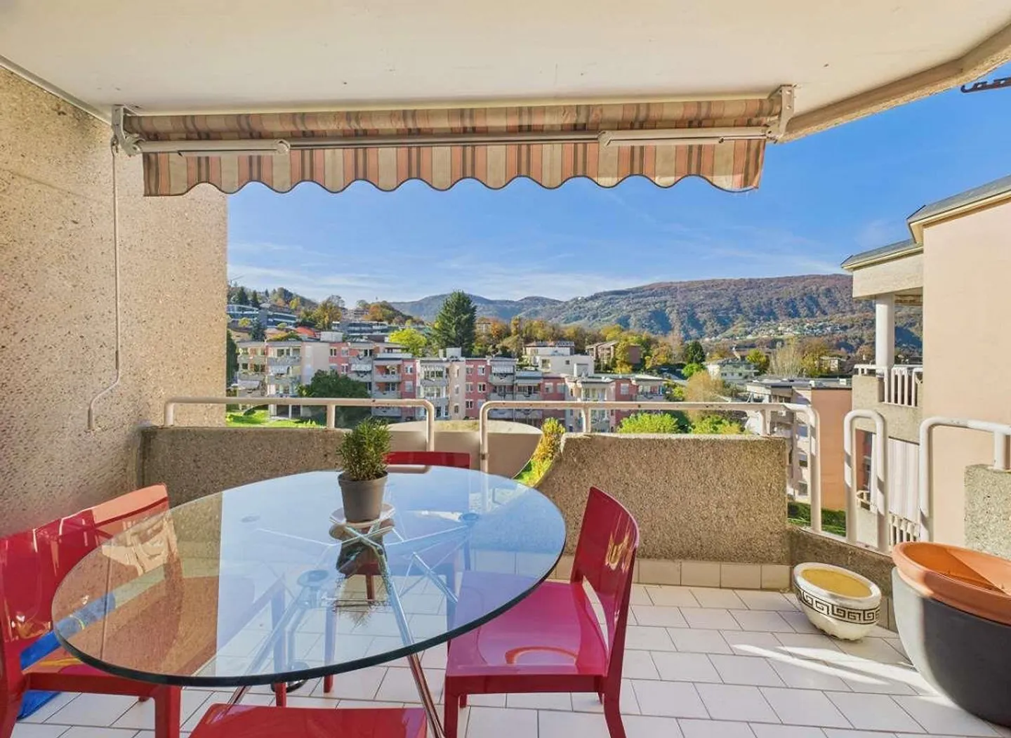 3.5 locali completamente ristrutturato - Foto 7 di 7