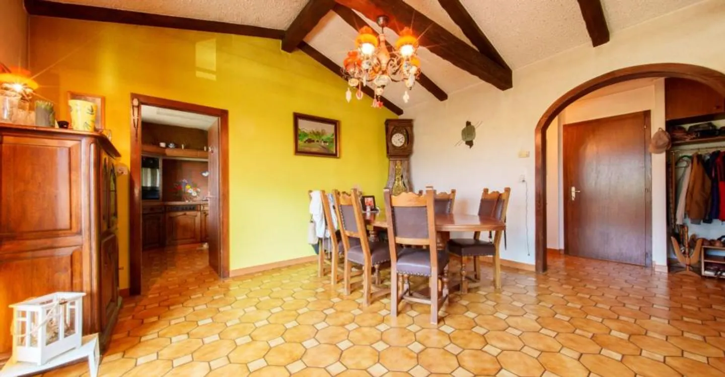 Casa Incantevole con Potenziale di Espansione - Foto 3 di 11