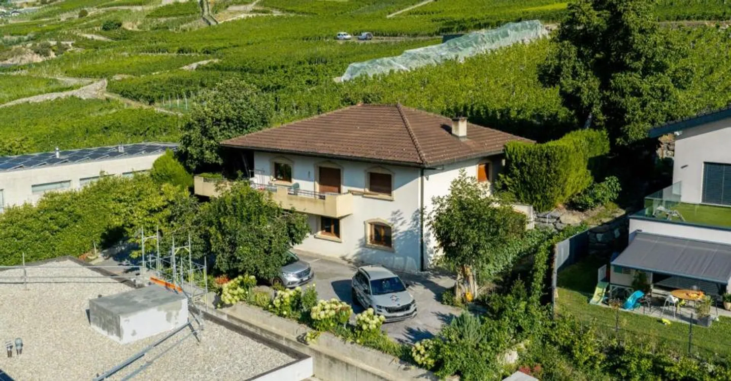 Casa Incantevole con Potenziale di Espansione - Foto 1 di 11
