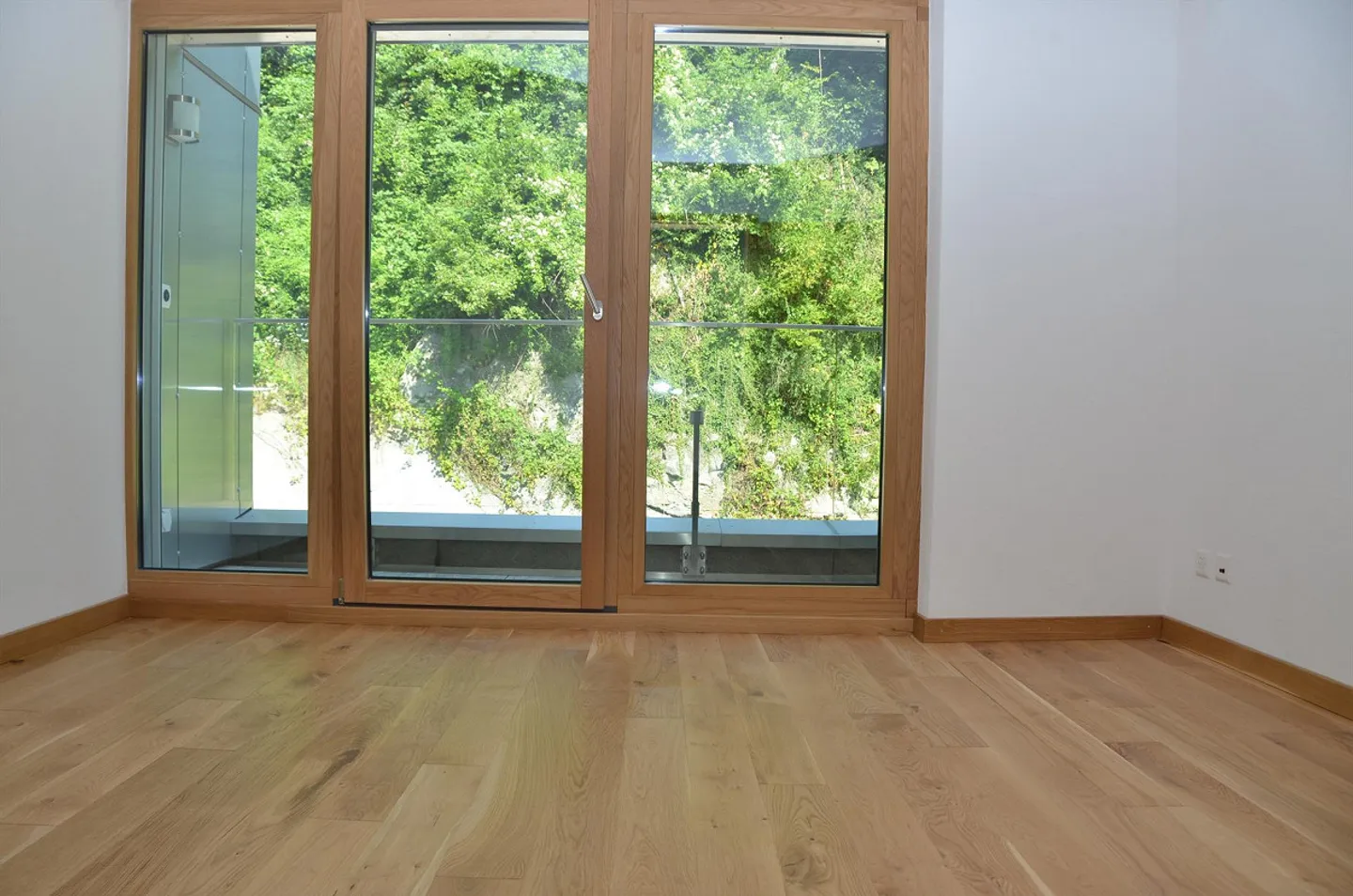Edel ausgebaute Wohnung mit Weitblick - Foto 12 di 16
