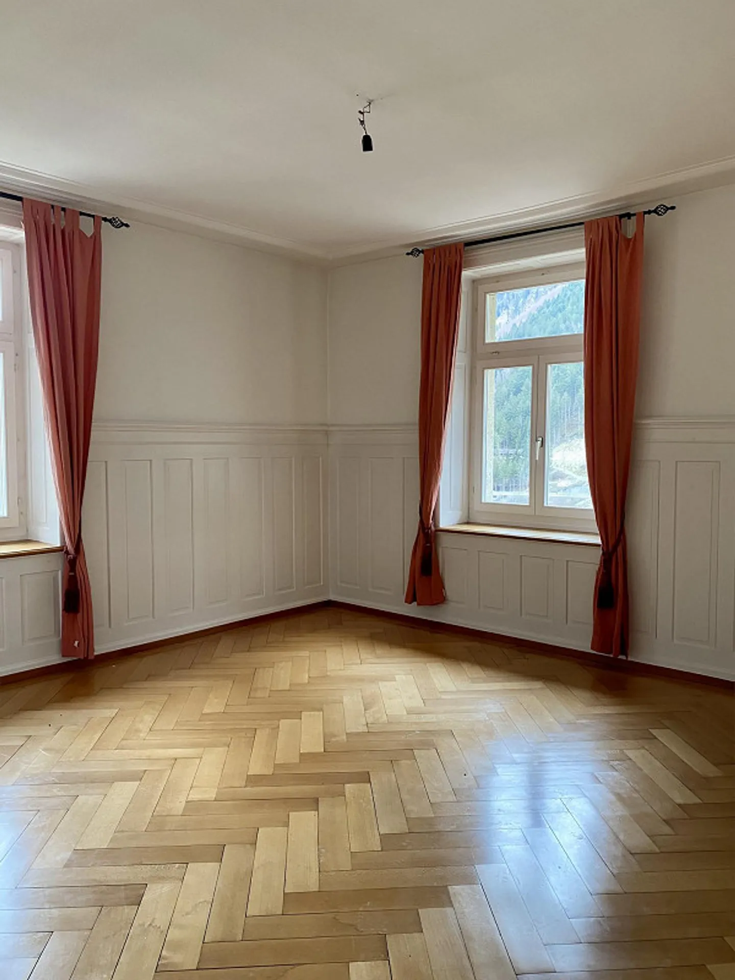 Two 4.5 room apartments for rent / whole house purchase possible - Photo 3 of 6