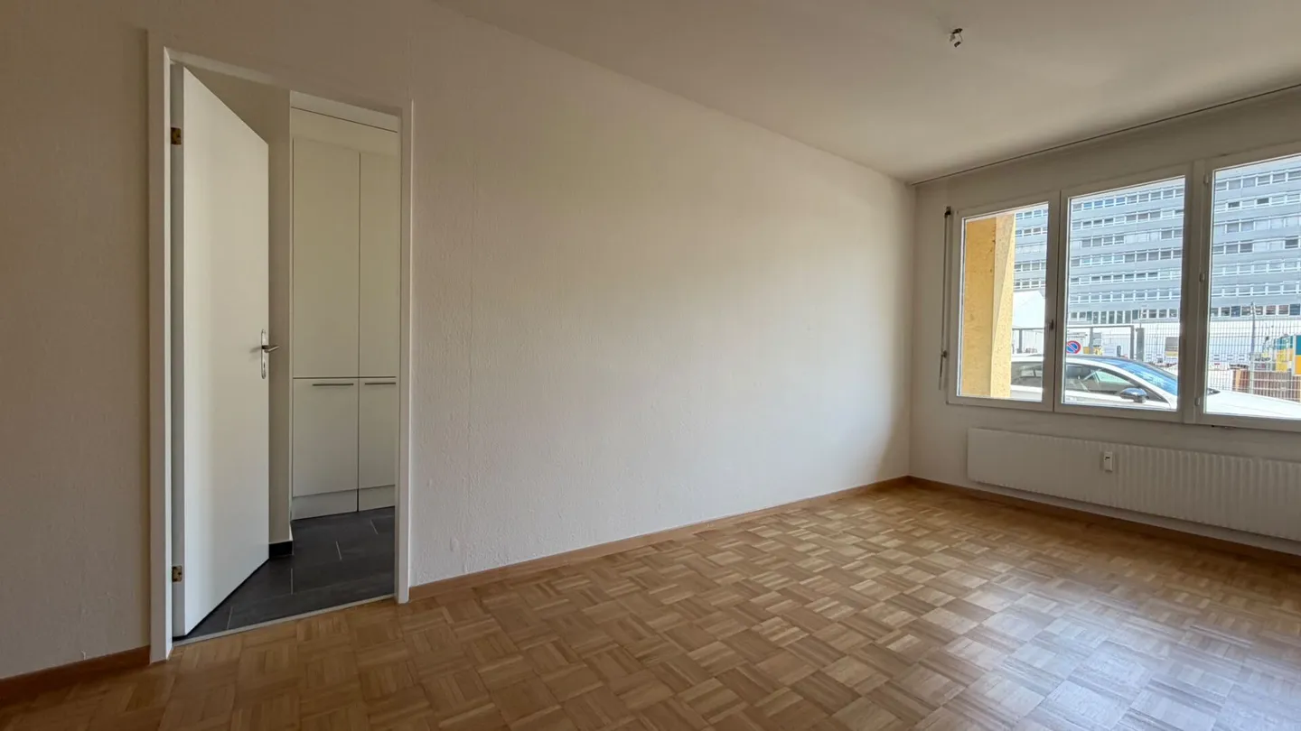 Appartement 3 pièces bien entretenu avec grande terrasse privée à Bâle - Photo 7 sur 10