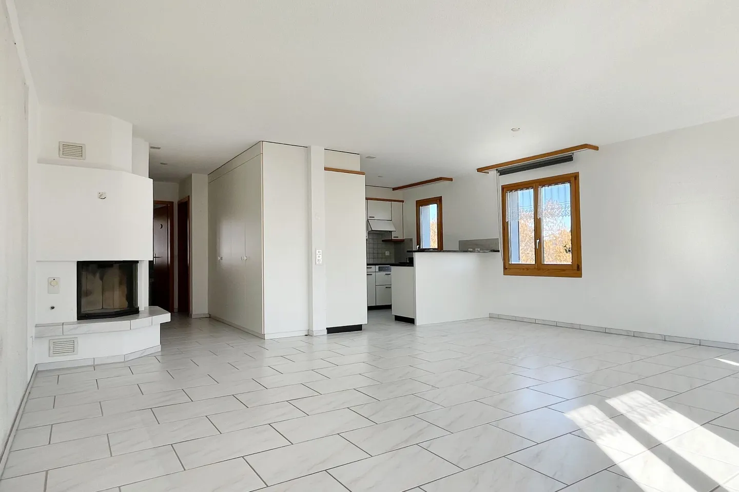 Condominio progettato in modo attraente in una posizione tranquilla - Foto 3 di 8