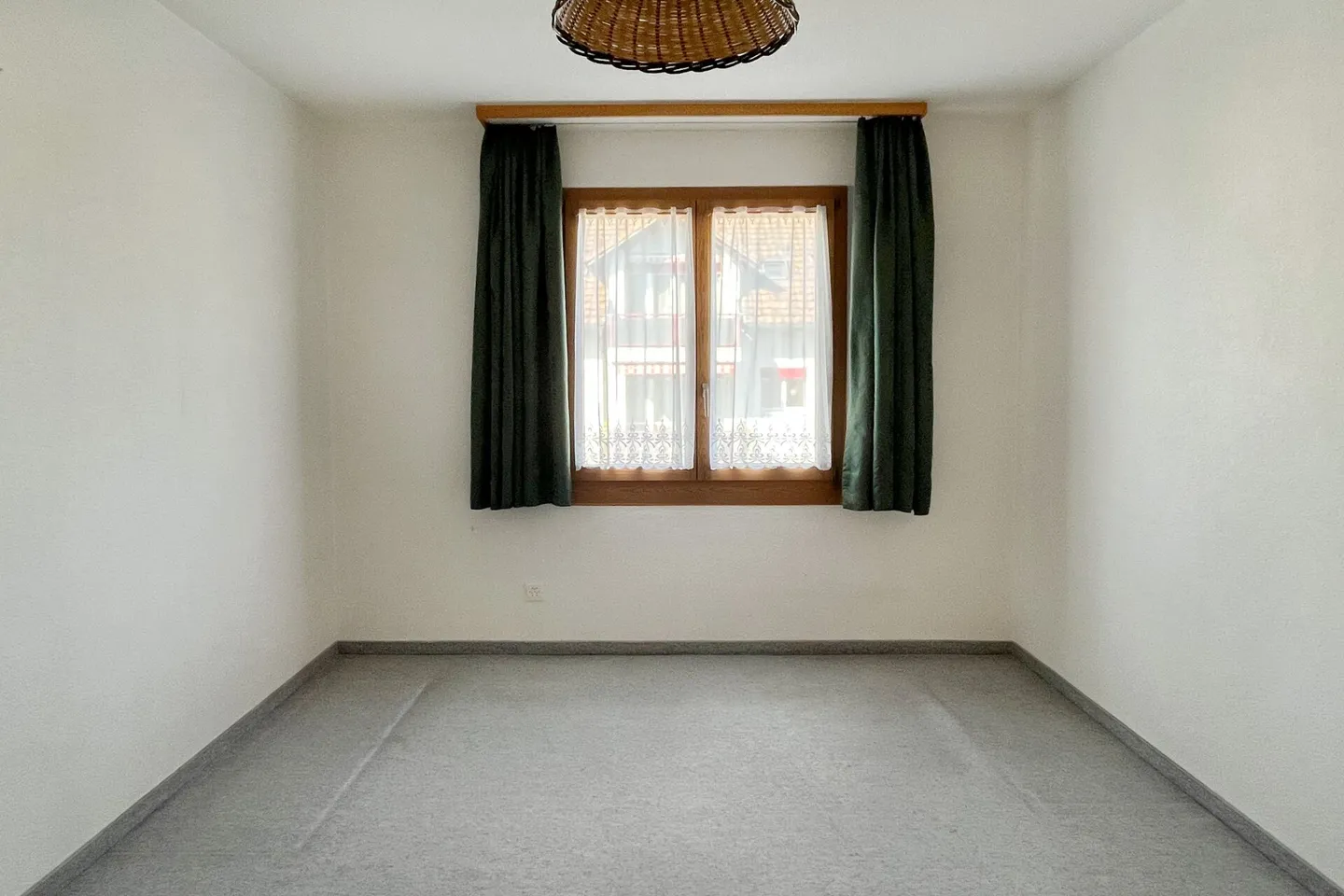 Condominio progettato in modo attraente in una posizione tranquilla - Foto 5 di 8
