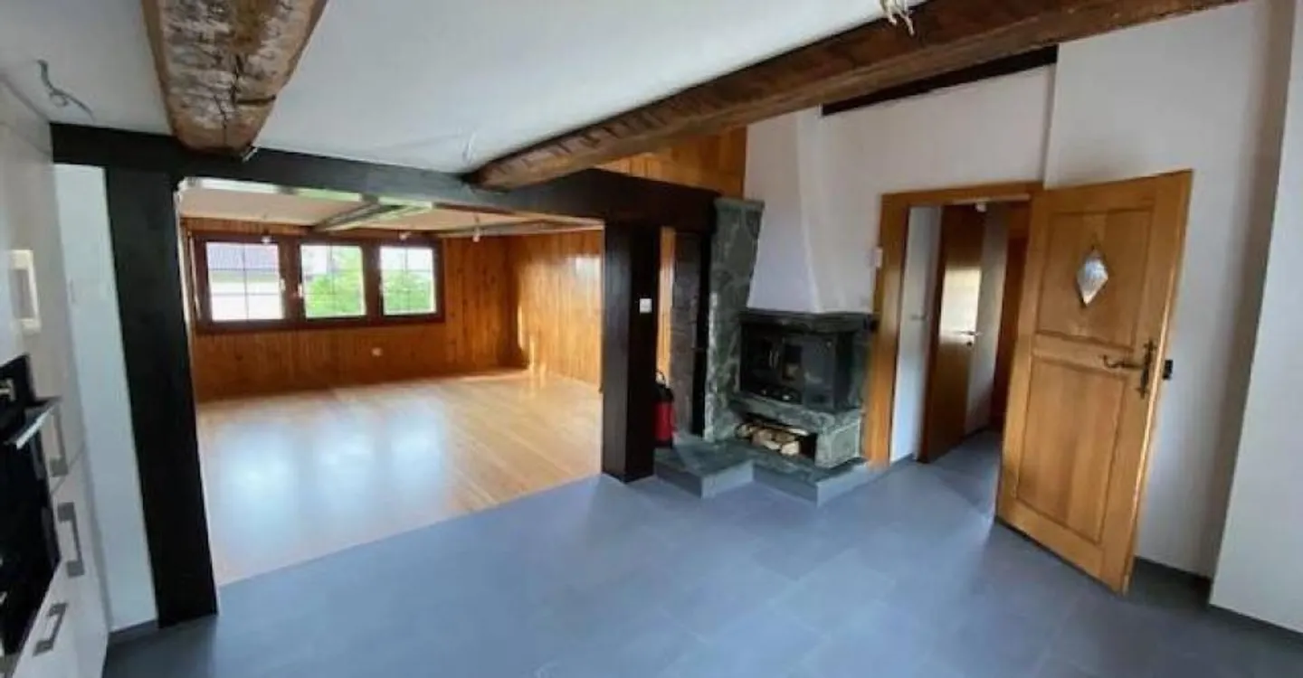 Charmantes Dorfhaus in Ayent - Foto 1 von 12