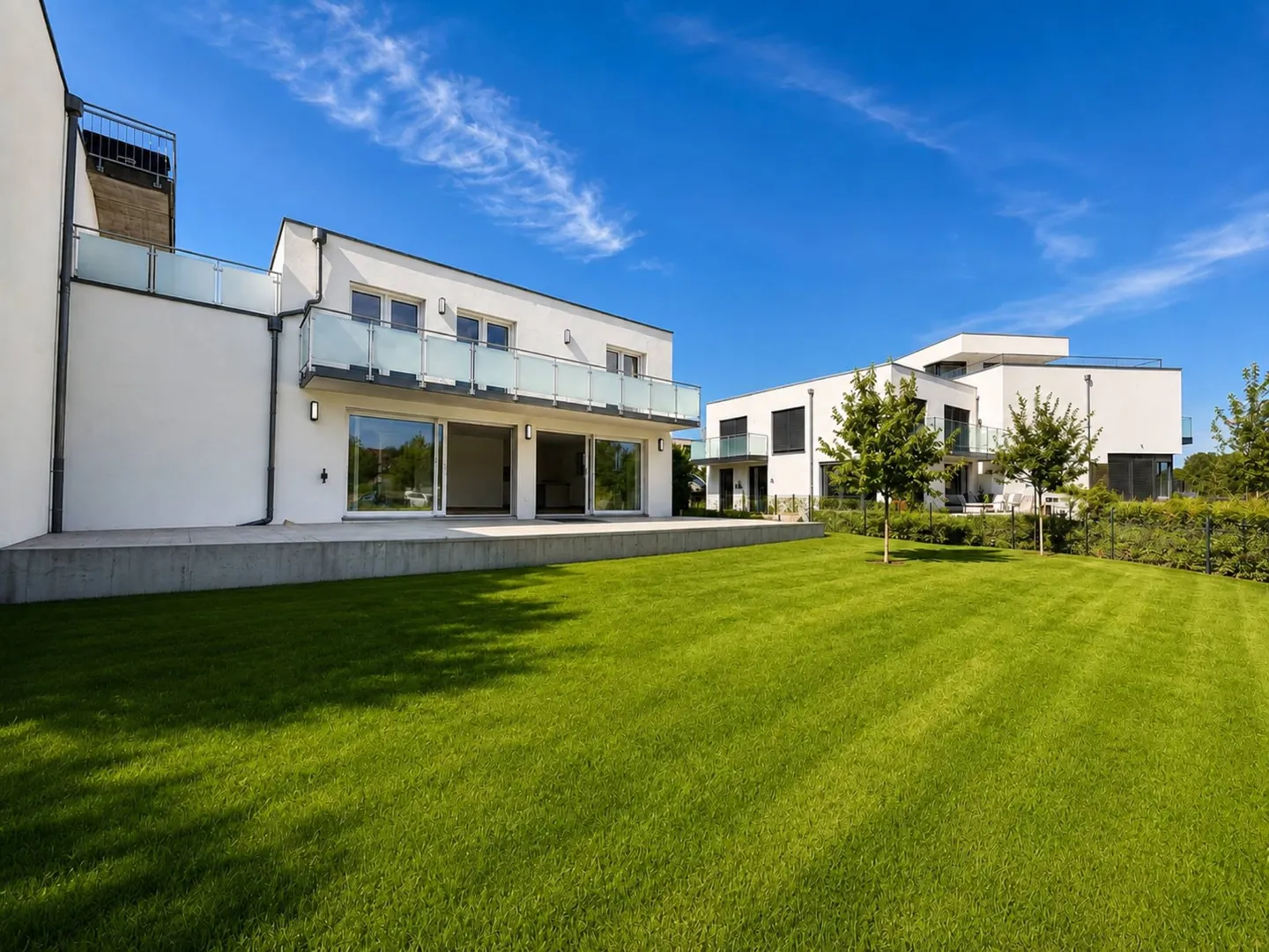 Stunning Villa with Garden - Photo 1 of 13