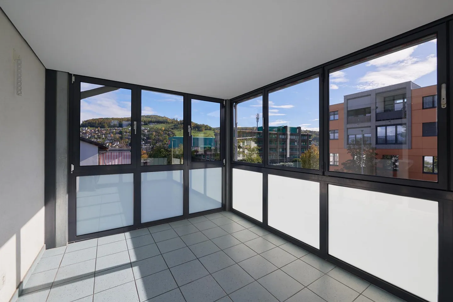 Renovated 3-room cooperative apartment in Frenkendorf - Photo 6 of 7