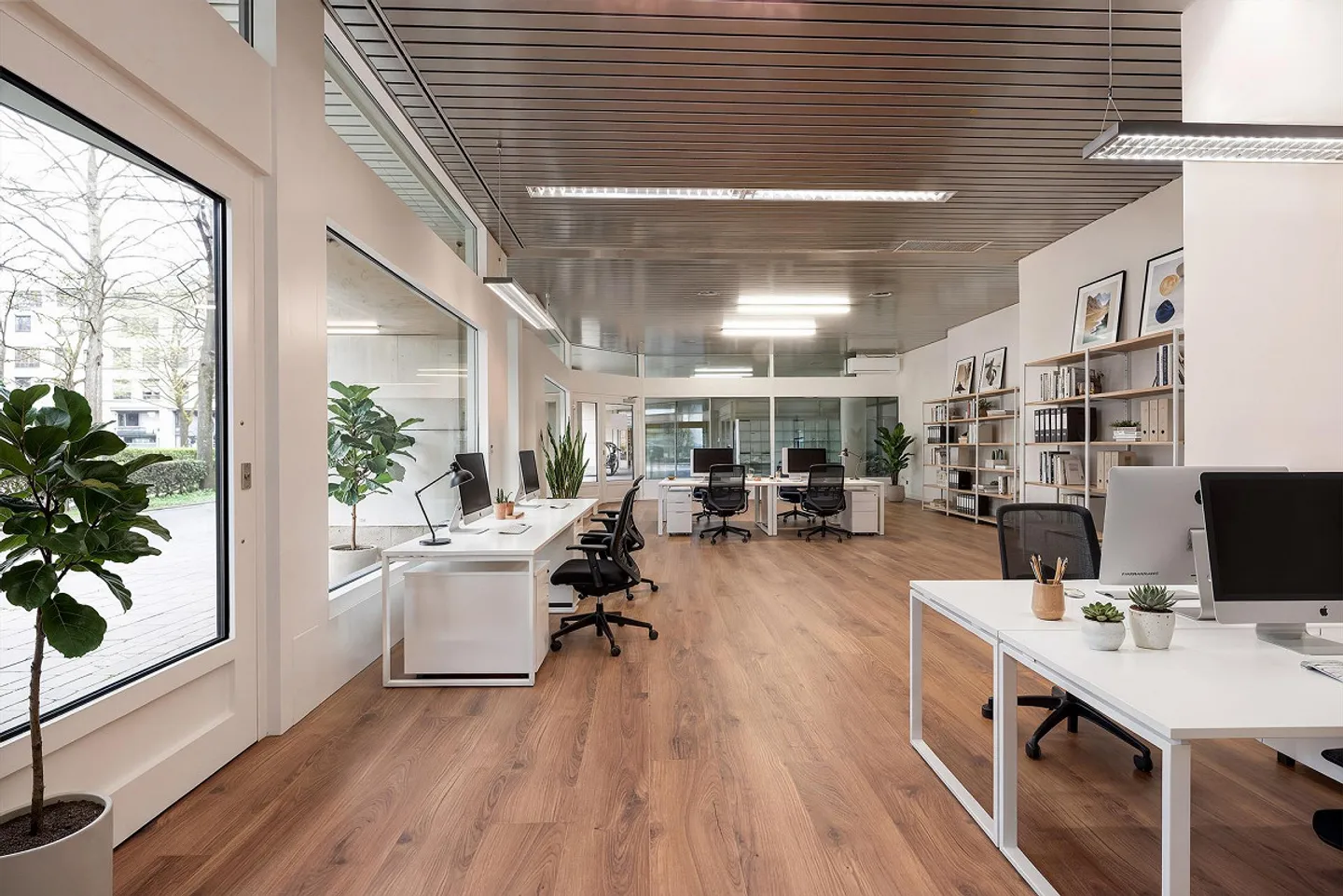 Newly renovated shop premises for under CHF 800,000 in the heart of Zug! - Photo 5 of 10