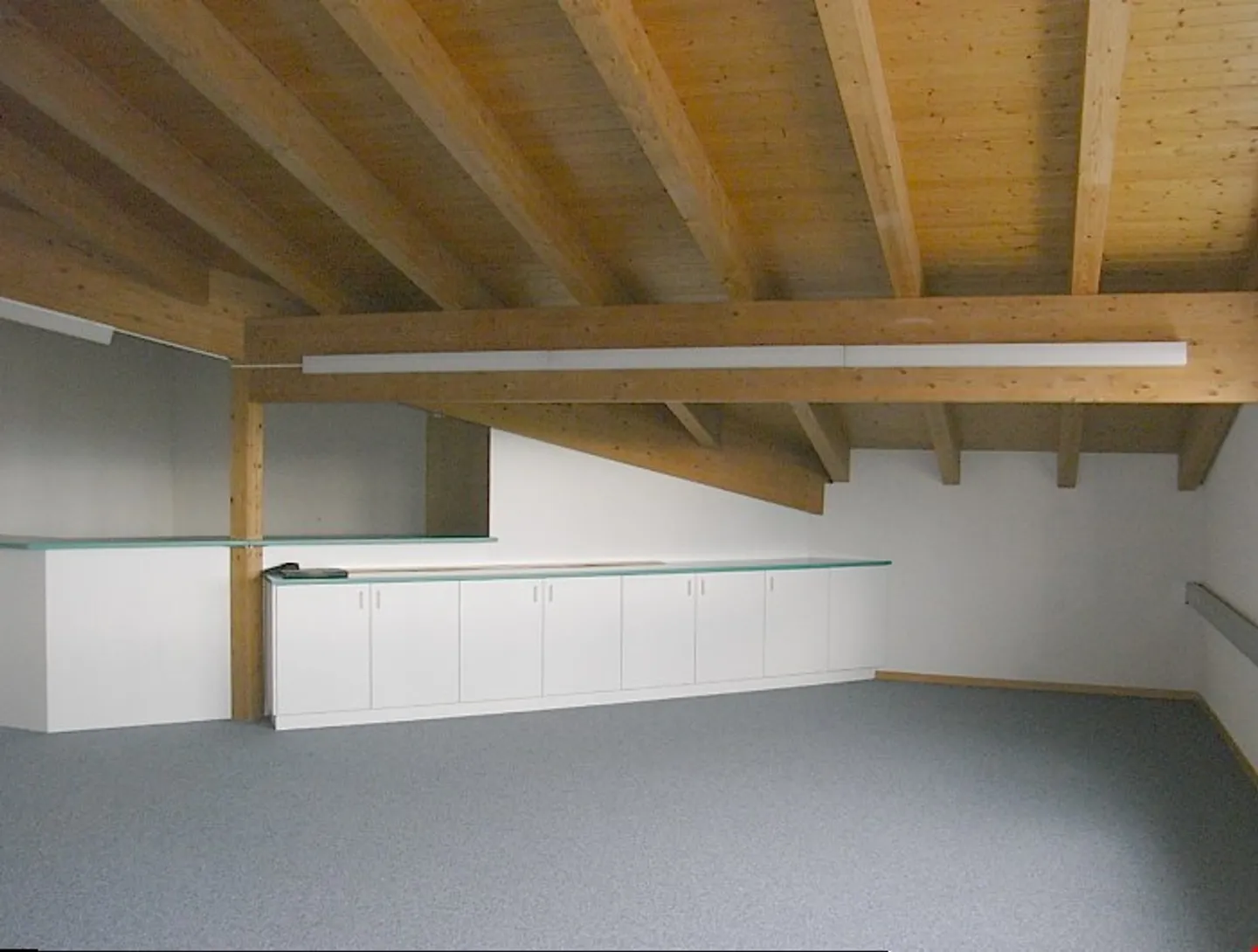 Bureaux 72 et 80 m2 - Photo 7 sur 12